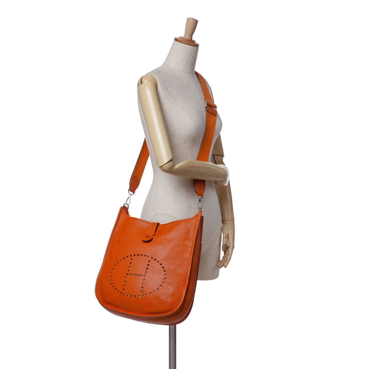 Hermès Clemence Evelyne III 29 — Orange