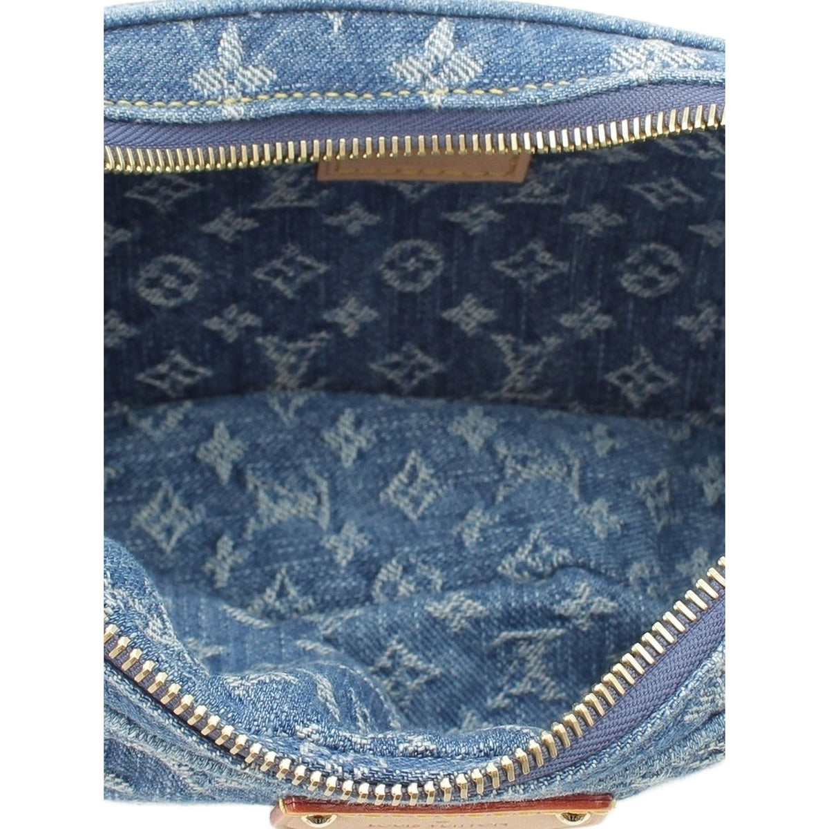 Louis Vuitton Monogram Denim Croissant MM — Blue