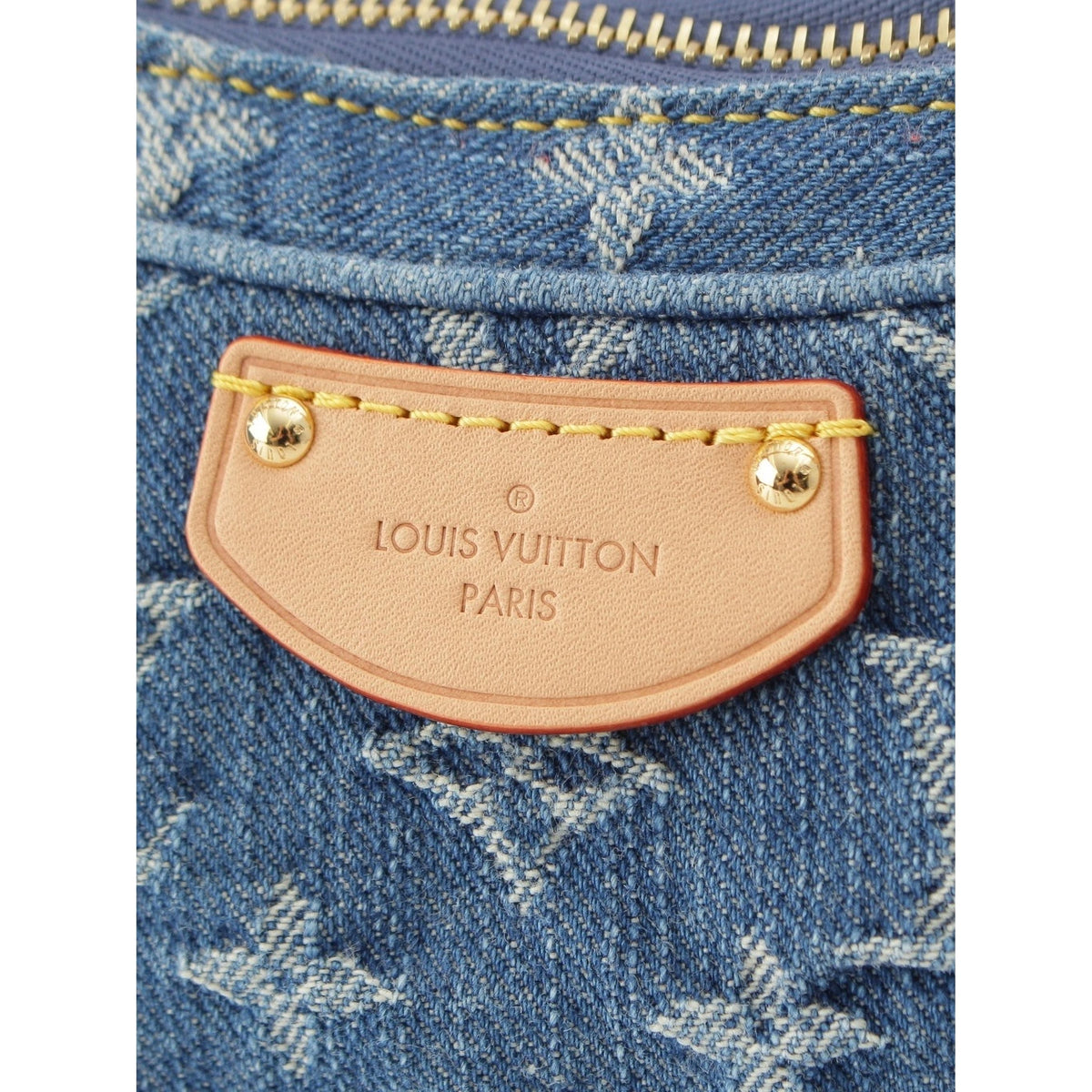 Louis Vuitton Monogram Denim Croissant MM — Blue