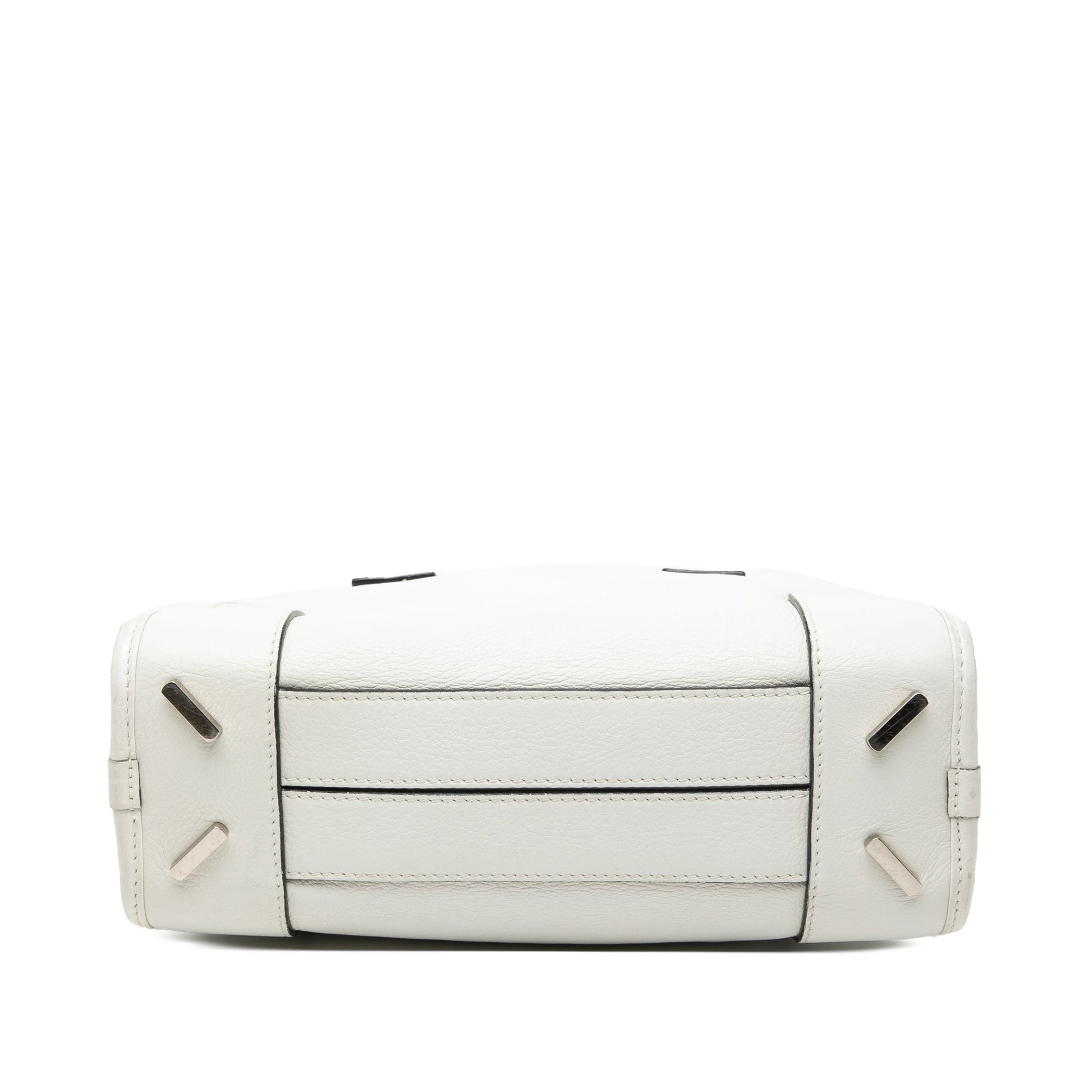 Leather Amazona 23