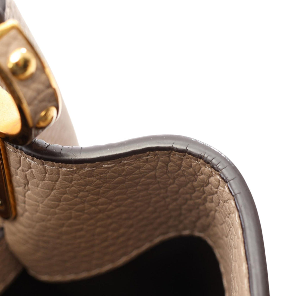 Louis Vuitton Taurillon Capucines BB — Beige