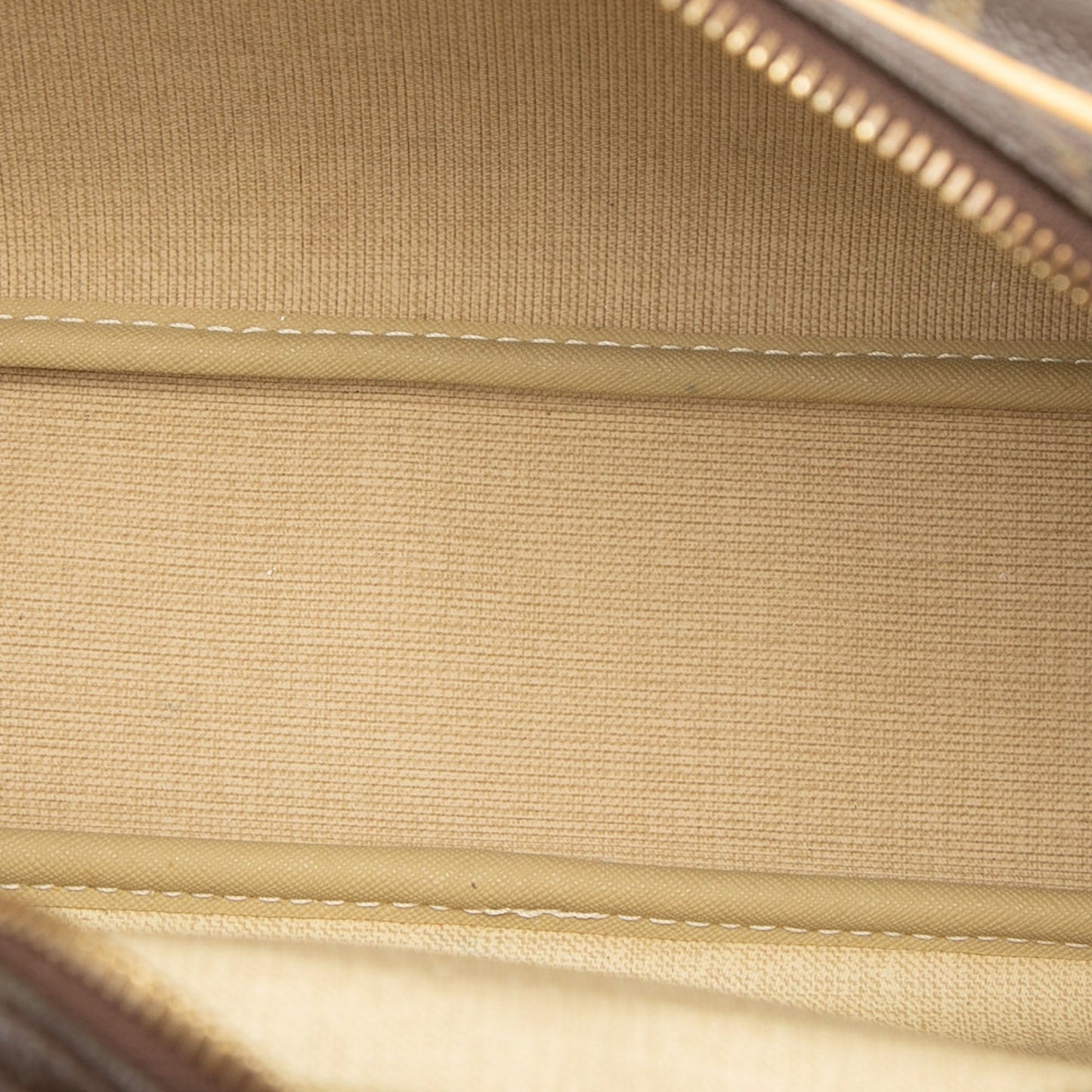 Louis Vuitton Monogram Reporter PM