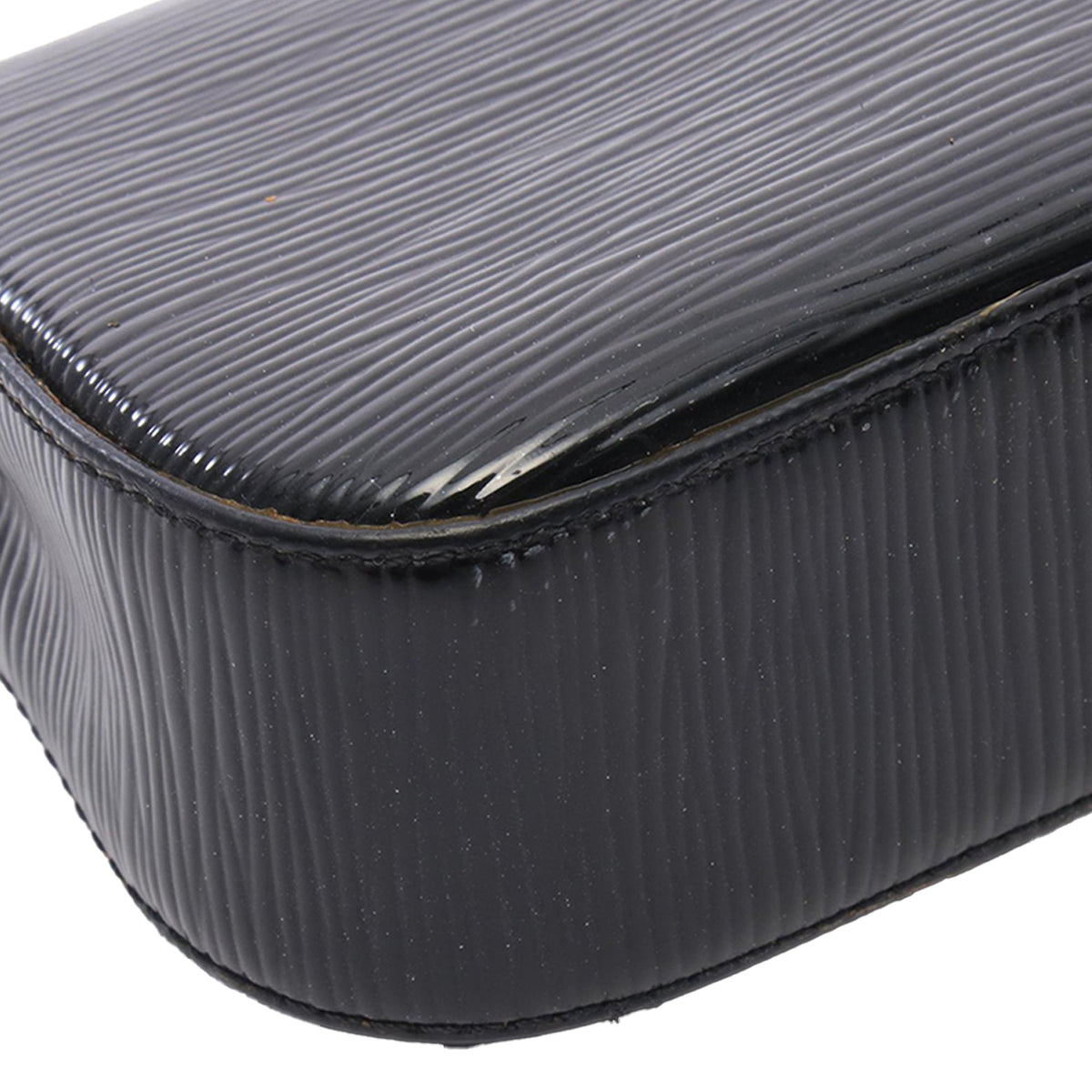 Louis Vuitton Electric Epi Sobe — Black