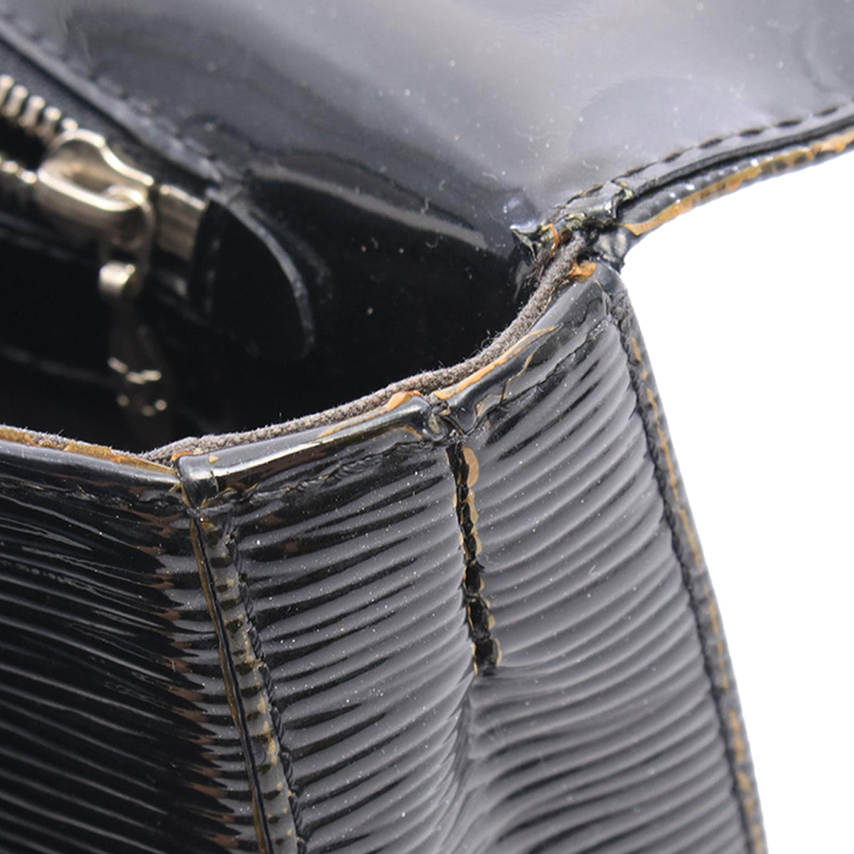 Louis Vuitton Electric Epi Sobe — Black