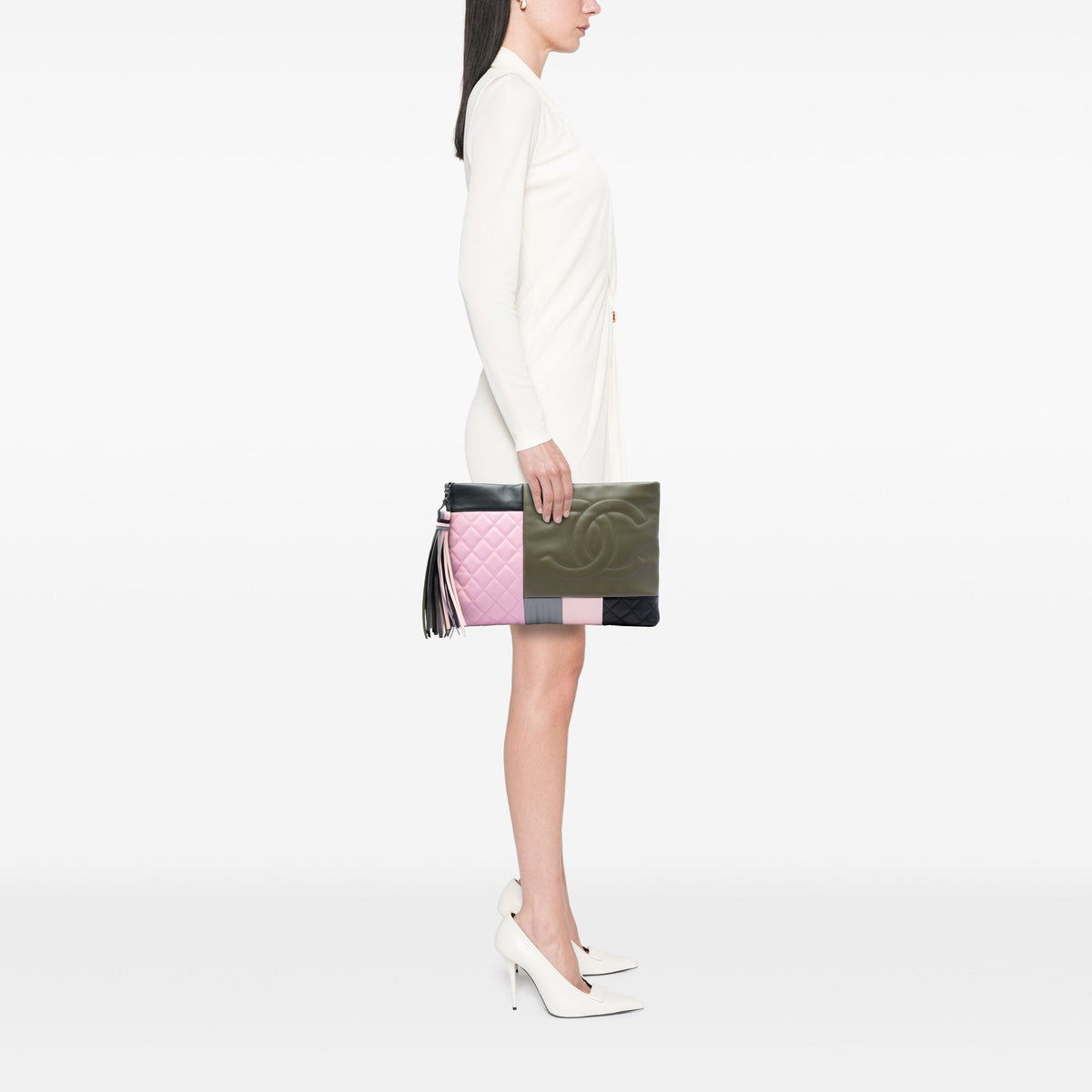 Chanel Large Lambskin Colorblock Patchwork O Case — Green