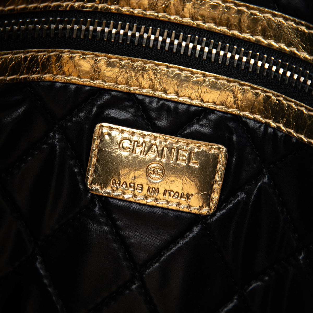Chanel Metallic Lambskin Je Ne Suis Pas En Solde Clutch