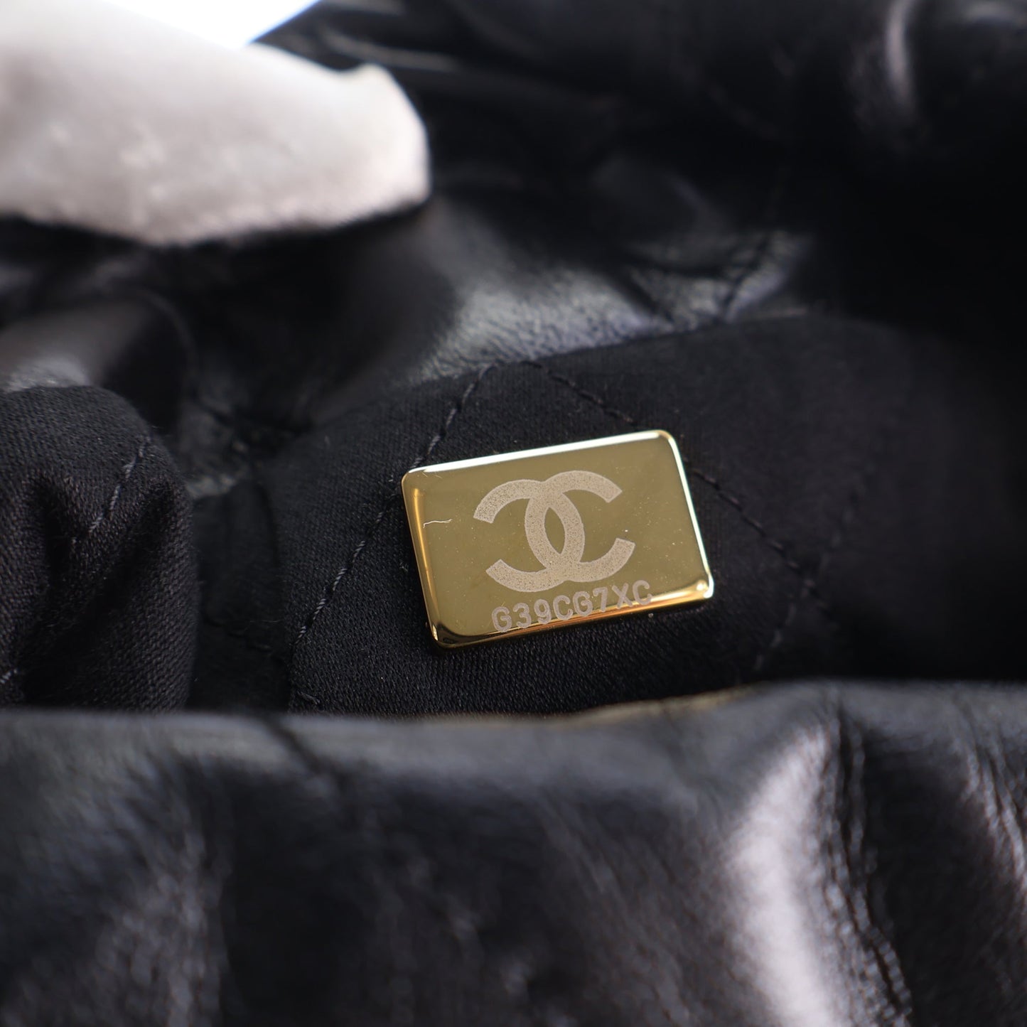 Chanel Mini Shiny Calfskin 22 Handbag