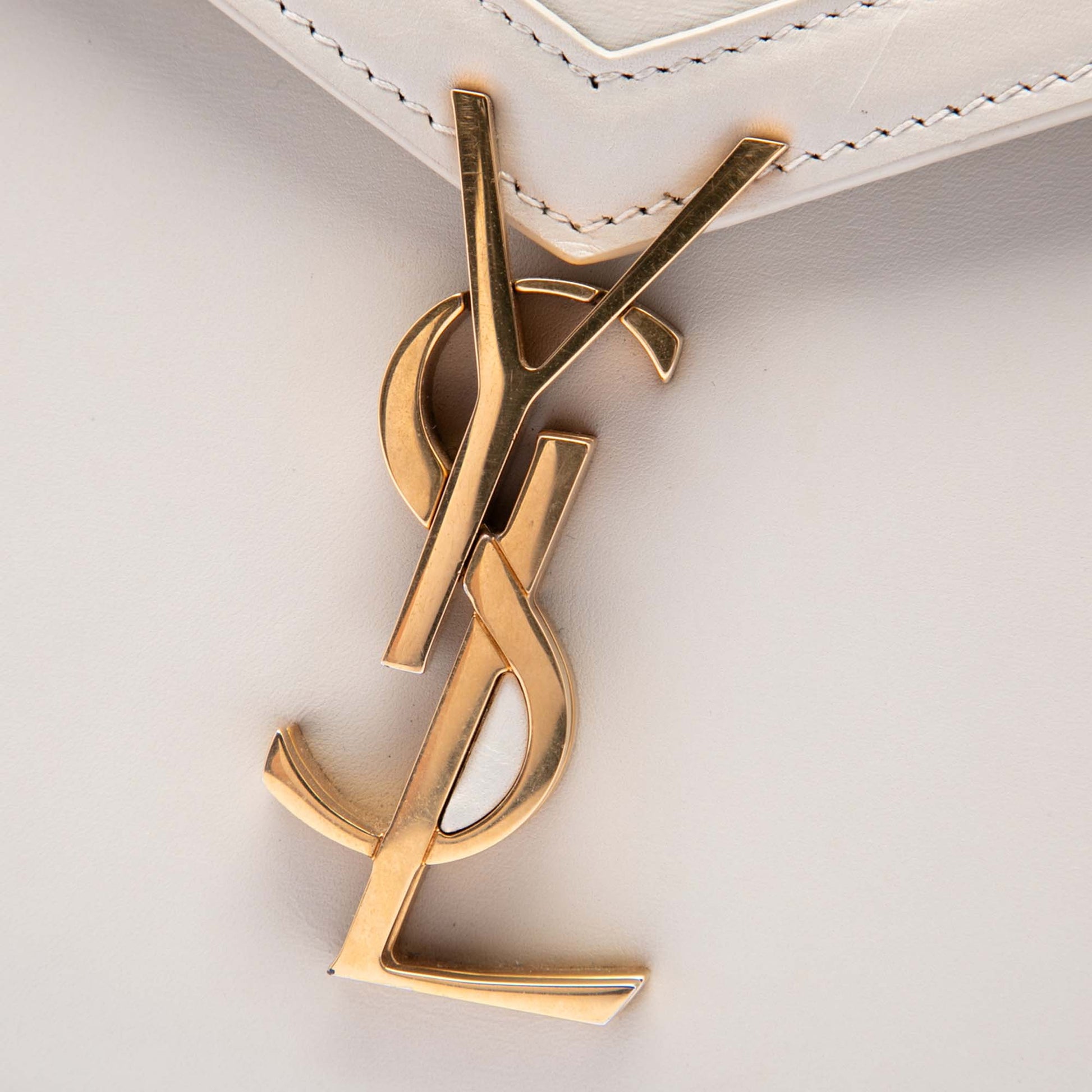 Saint Laurent Medium Smooth Calfskin Classic Monogram Cassandra Top Handle Bag