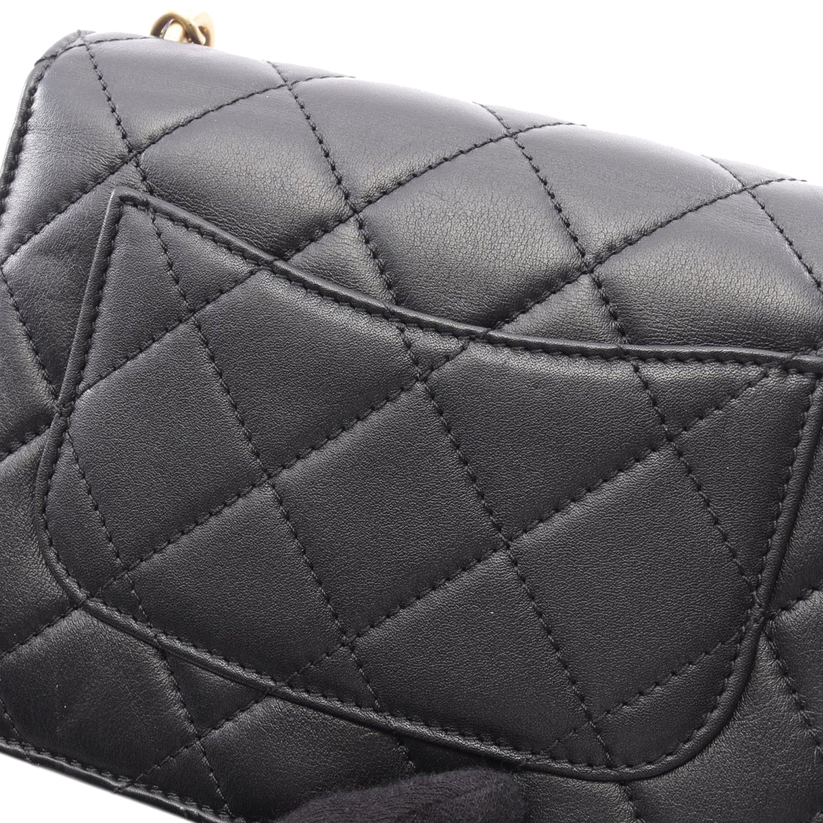 Chanel Quilted Lambskin Onyx Pearl Flap