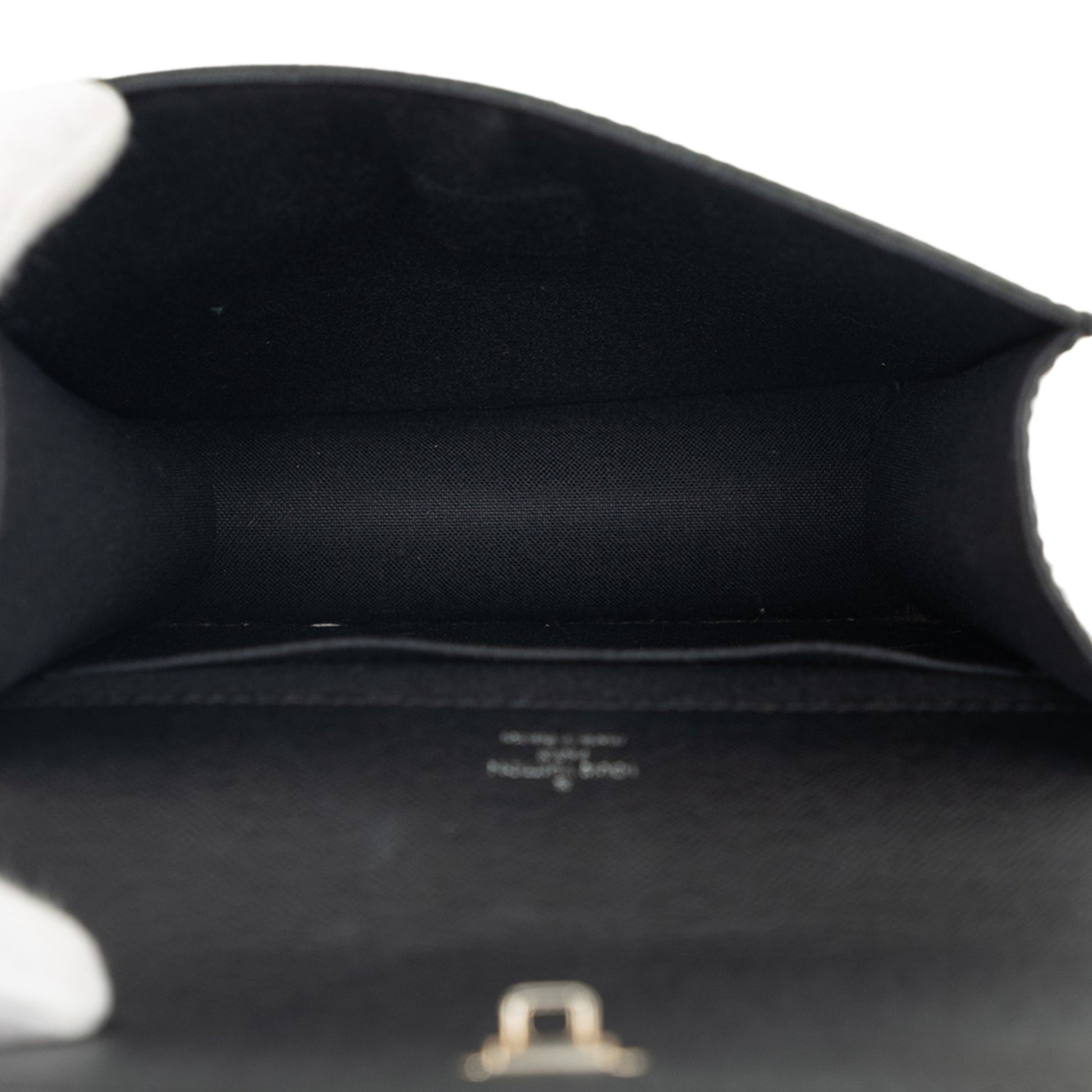 Louis Vuitton Taiga Pochette Kurgan