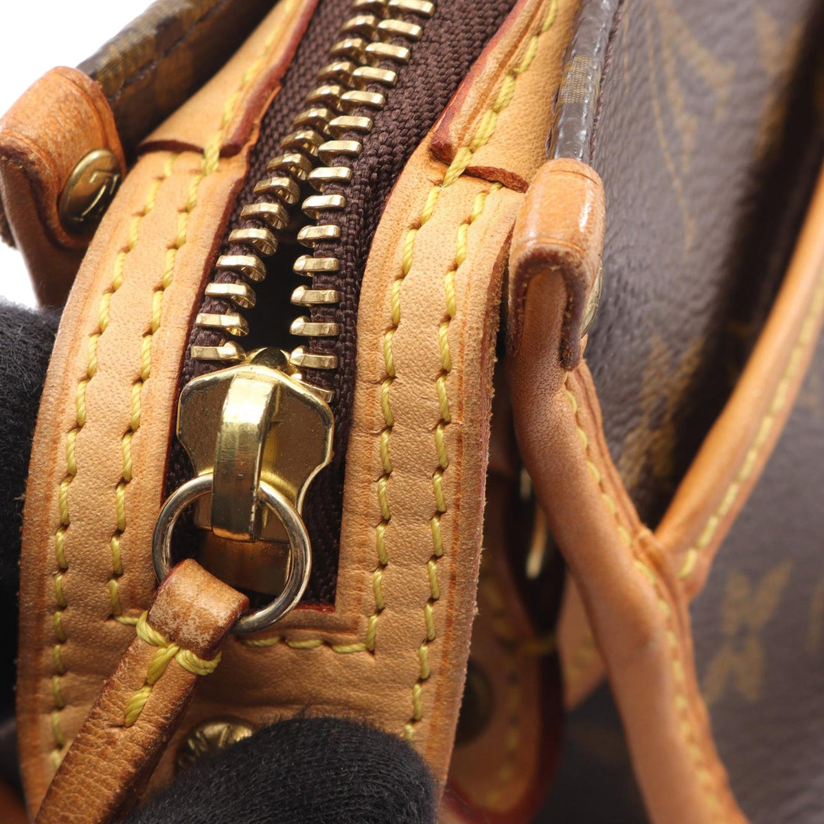 Louis Vuitton Monogram Popincourt Long