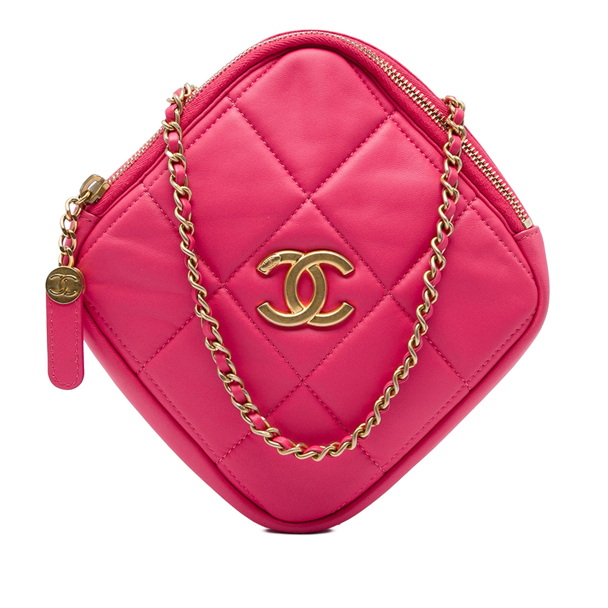 Chanel CC Quilted Lambskin Diamond Clutch with Chain — Pink