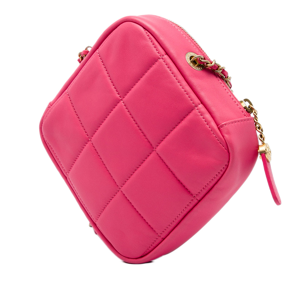 Chanel CC Quilted Lambskin Diamond Clutch with Chain — Pink