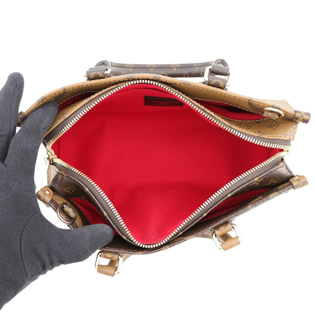 Louis Vuitton Monogram Giant OnTheGo East West