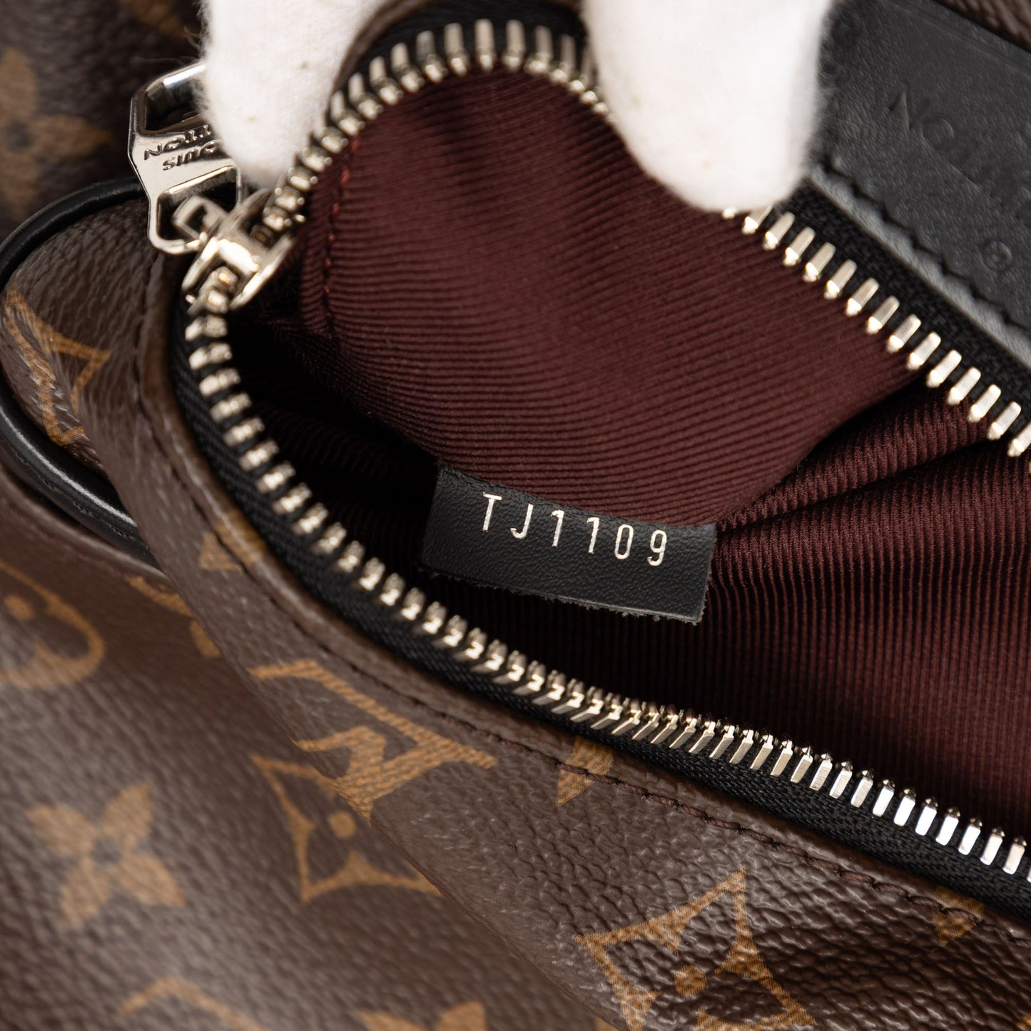 Louis Vuitton Monogram Macassar Josh
