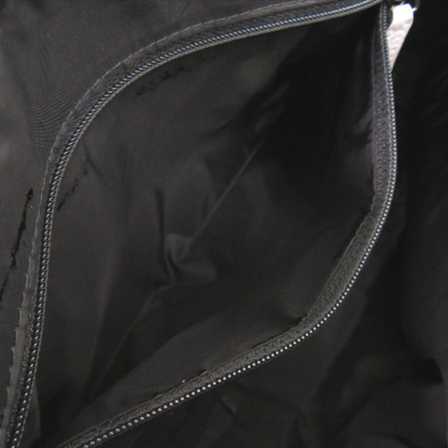 GG Canvas Handbag