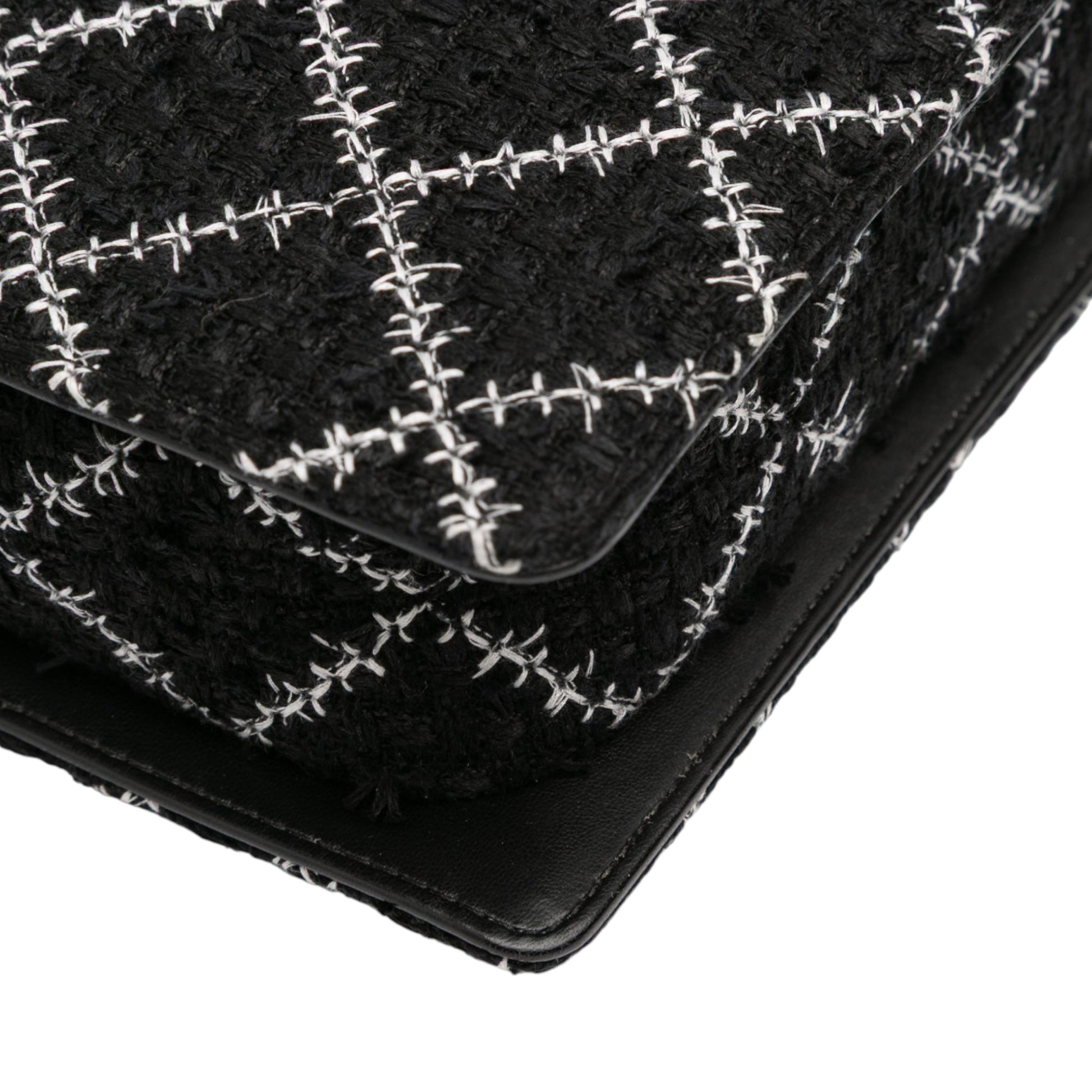 Chanel Tweed and Resin Zipped Chain Shopping Bag