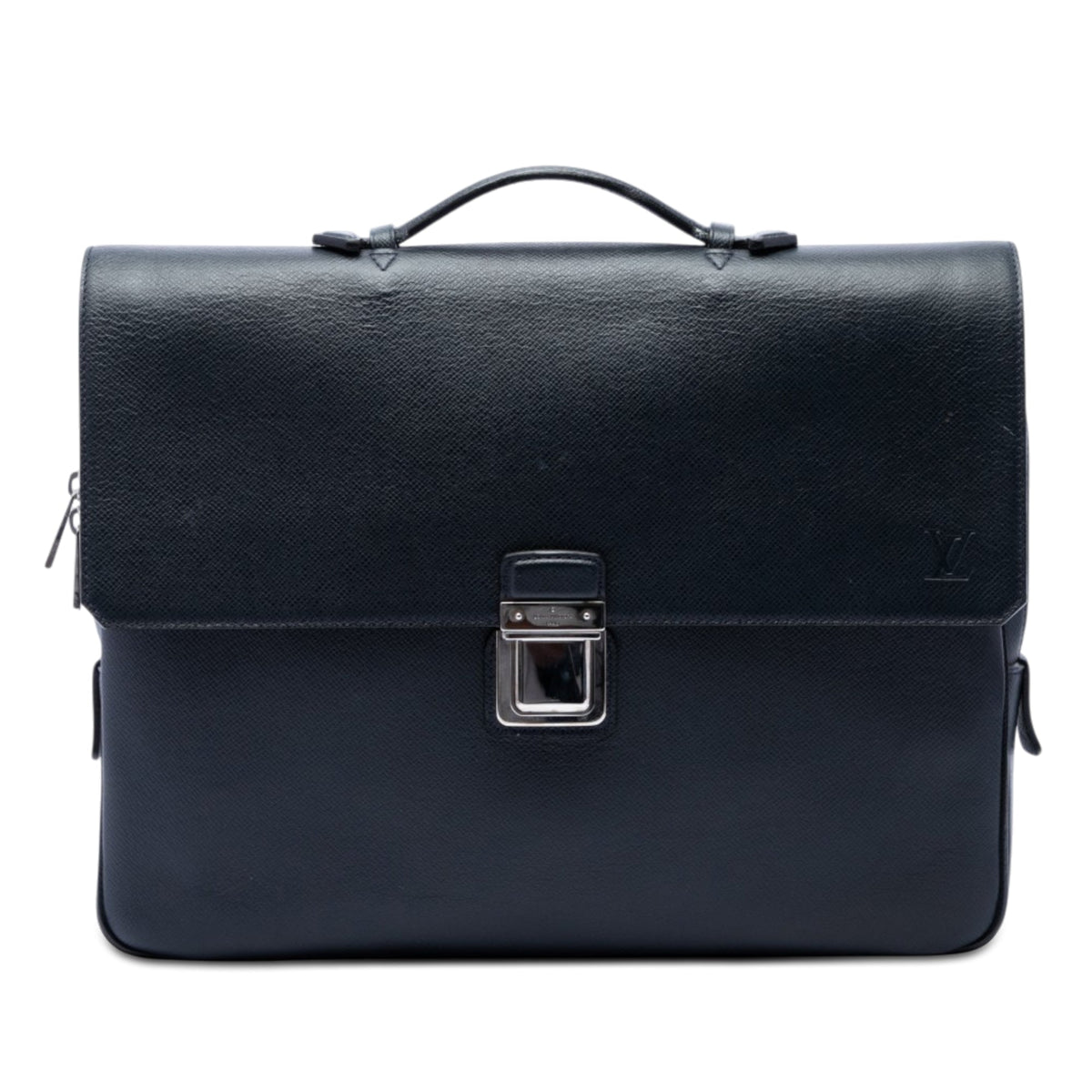 Louis Vuitton Taiga Vassili PM