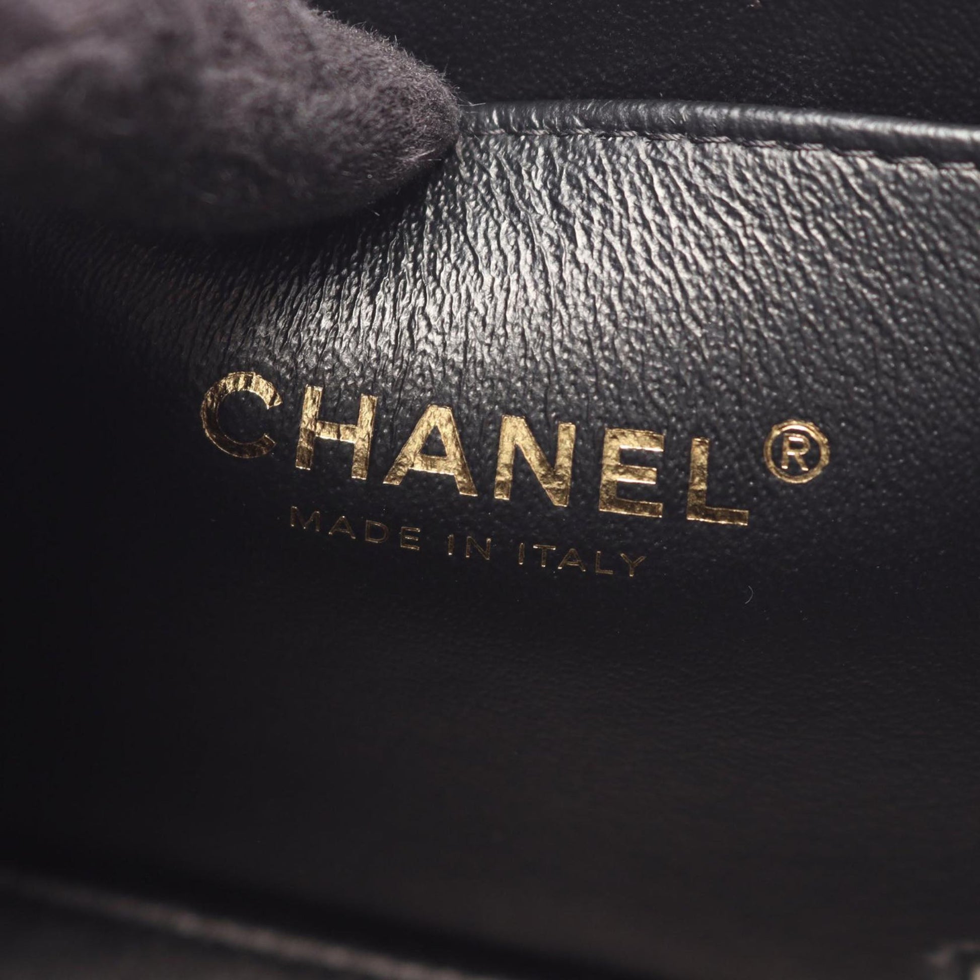 Chanel CC Quilted Caviar Top Handle Vanity Case with Chain