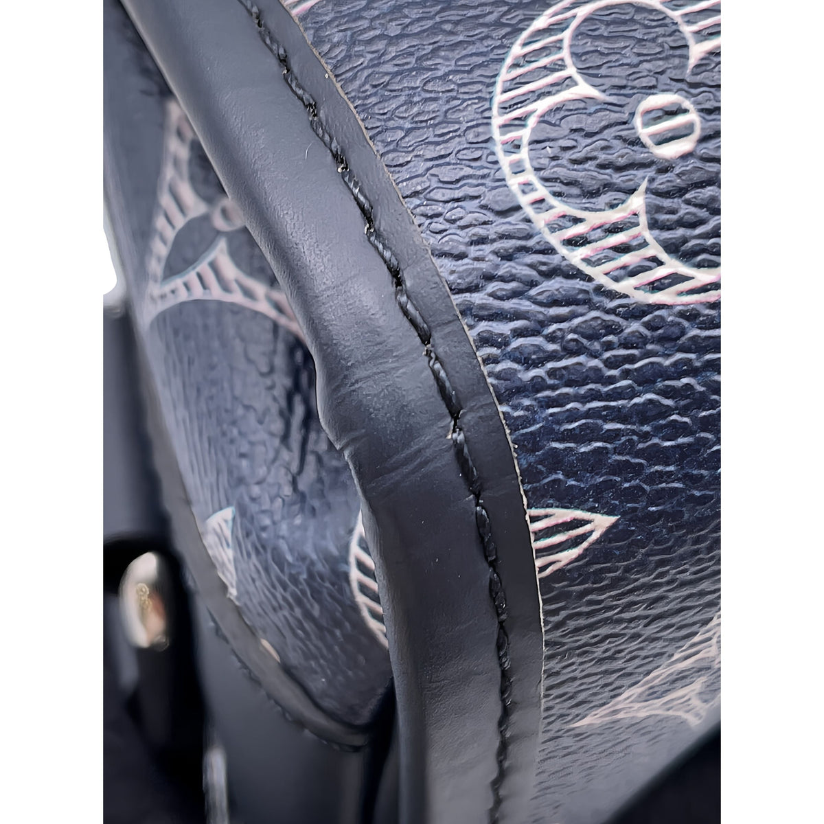 Louis Vuitton Chapman Brothers Monogram Savane Messenger PM — Blue