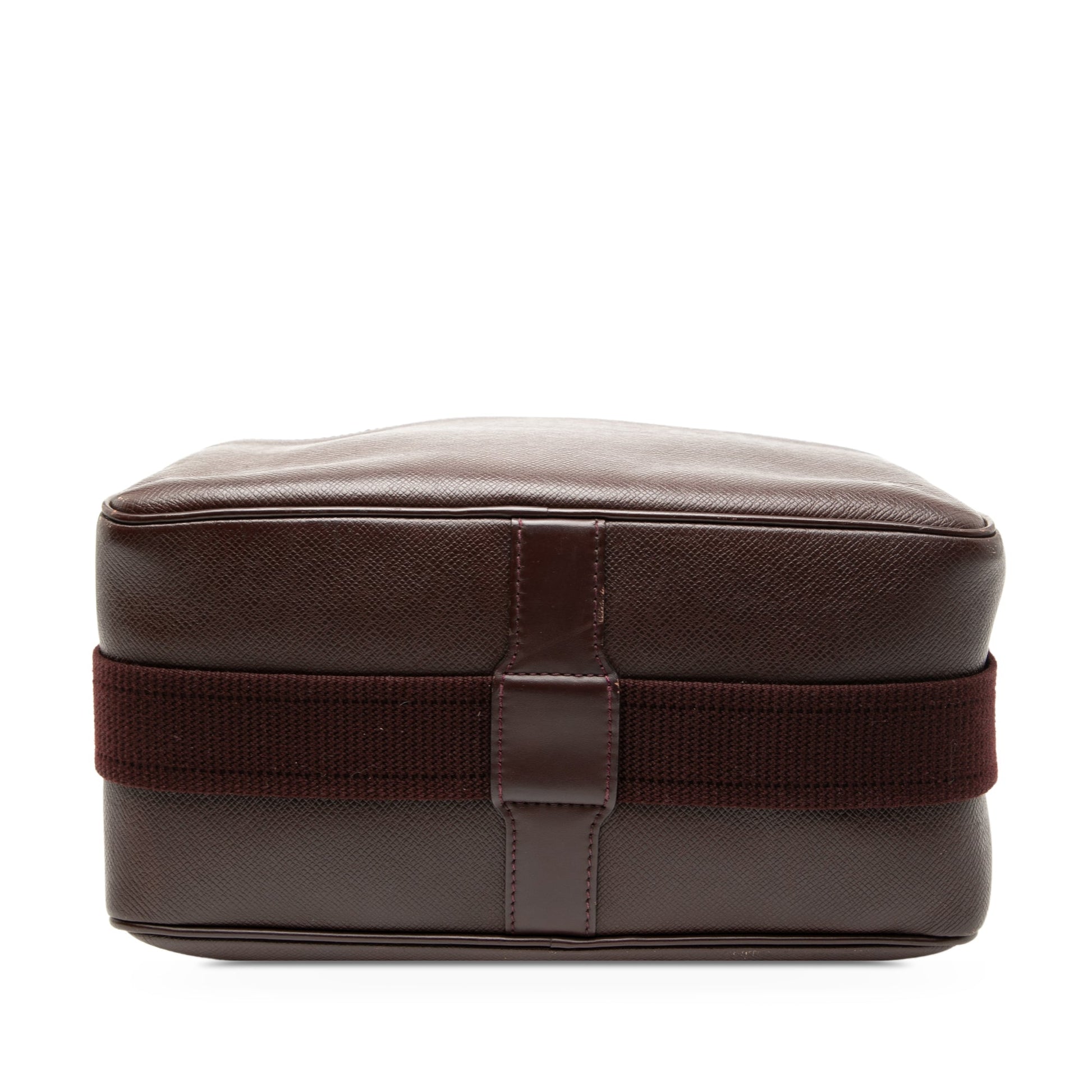 Louis Vuitton Taiga Reporter PM