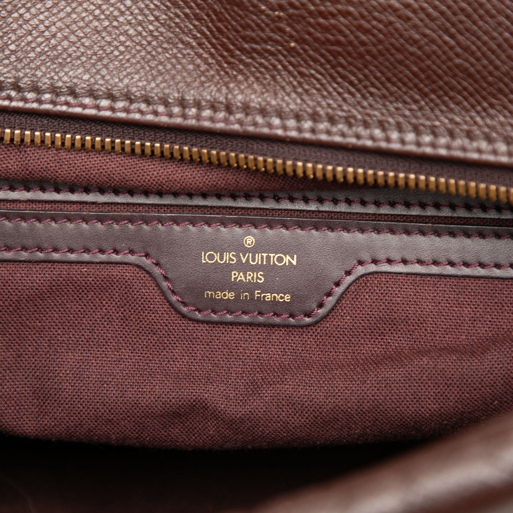 Louis Vuitton Taiga Reporter PM