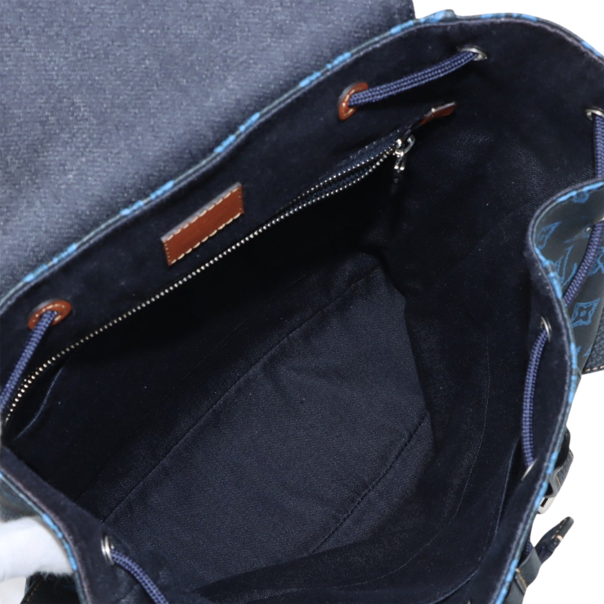 Louis Vuitton Monogram LV Fall Collection Christopher MM