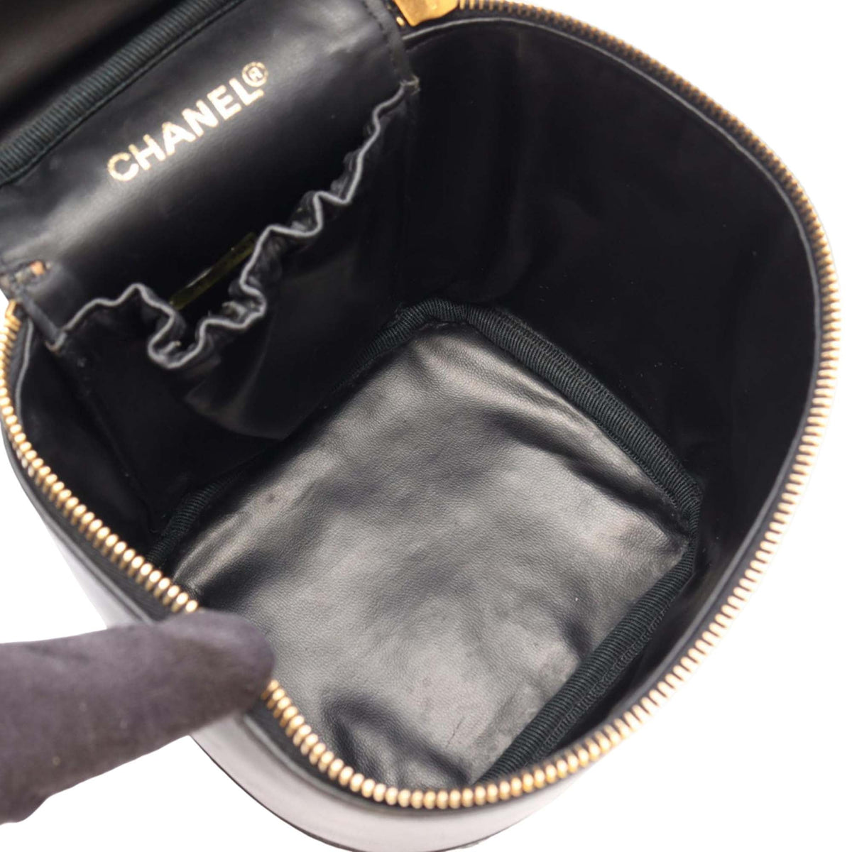 Chanel CC Lambskin Vanity Case — Black