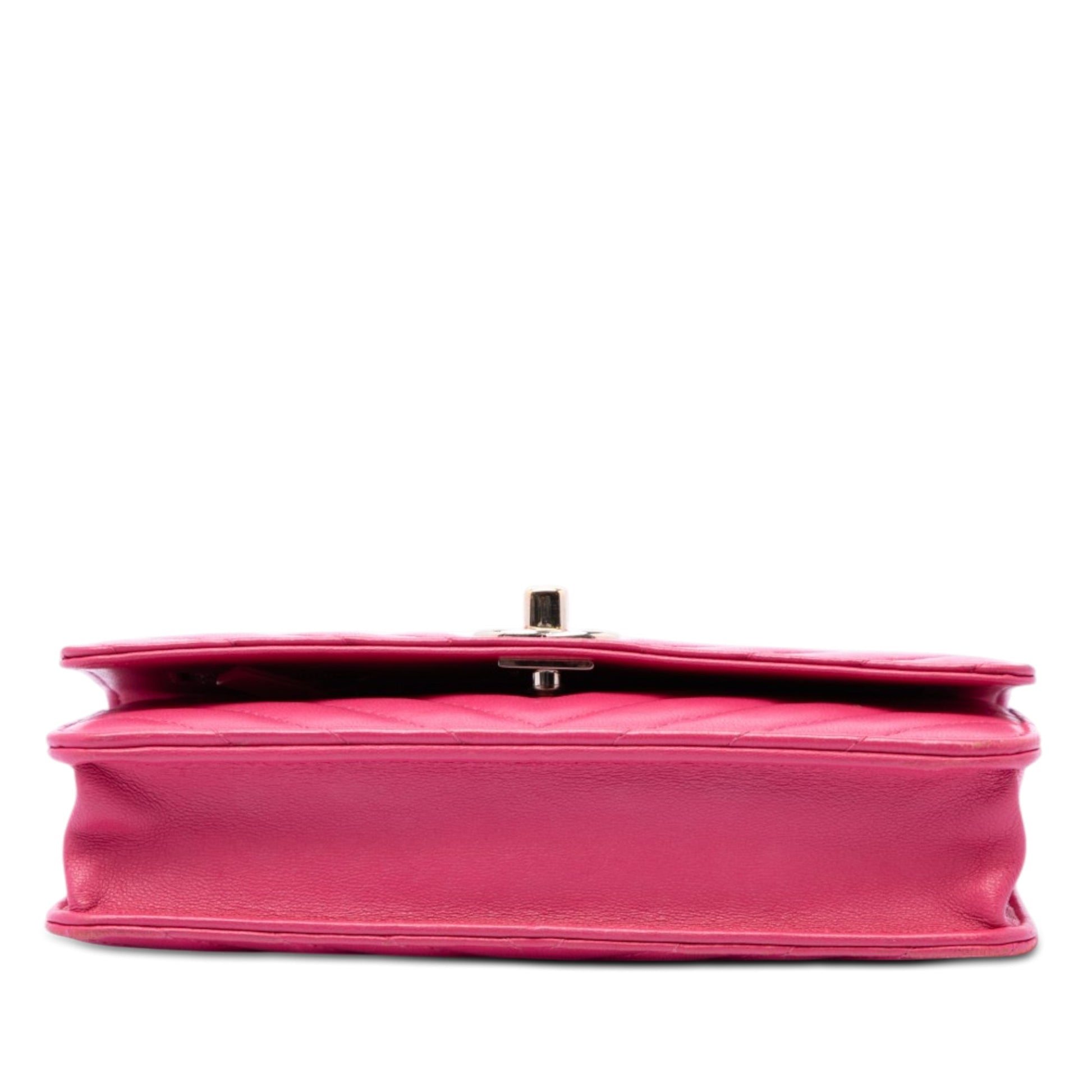 Chanel Chevron Lambskin Trendy CC Wallet on Chain