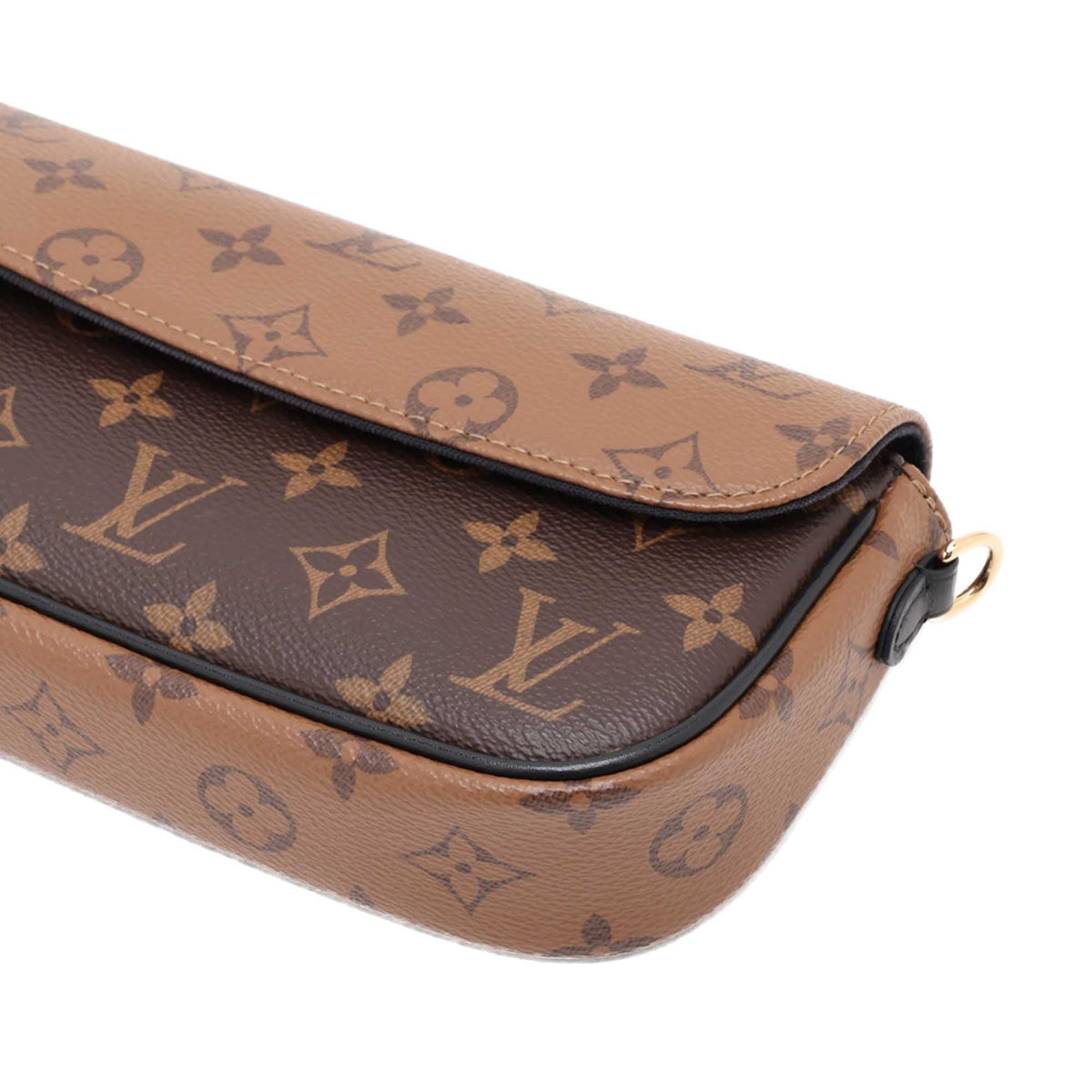 Louis Vuitton Monogram Reverse Ivy Wallet on Chain