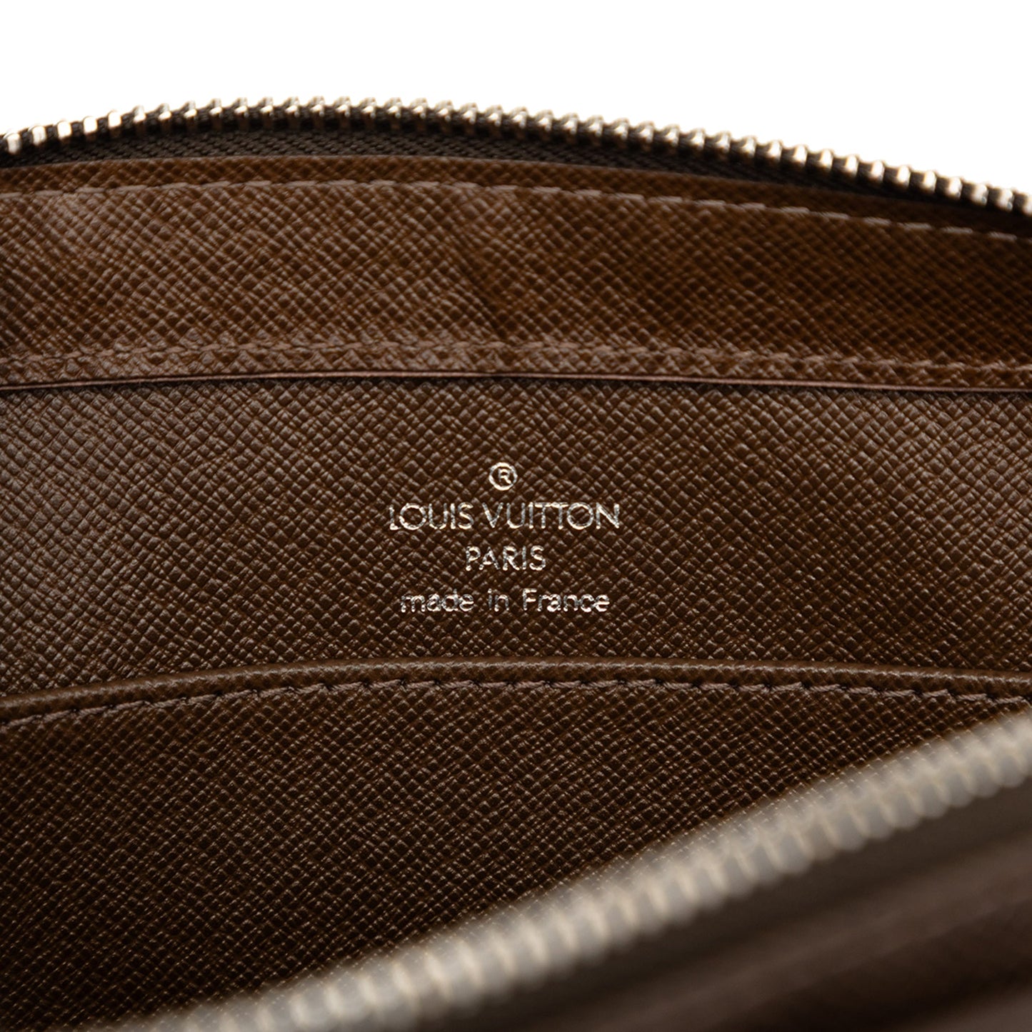 Louis Vuitton Taiga Pochette Baikal