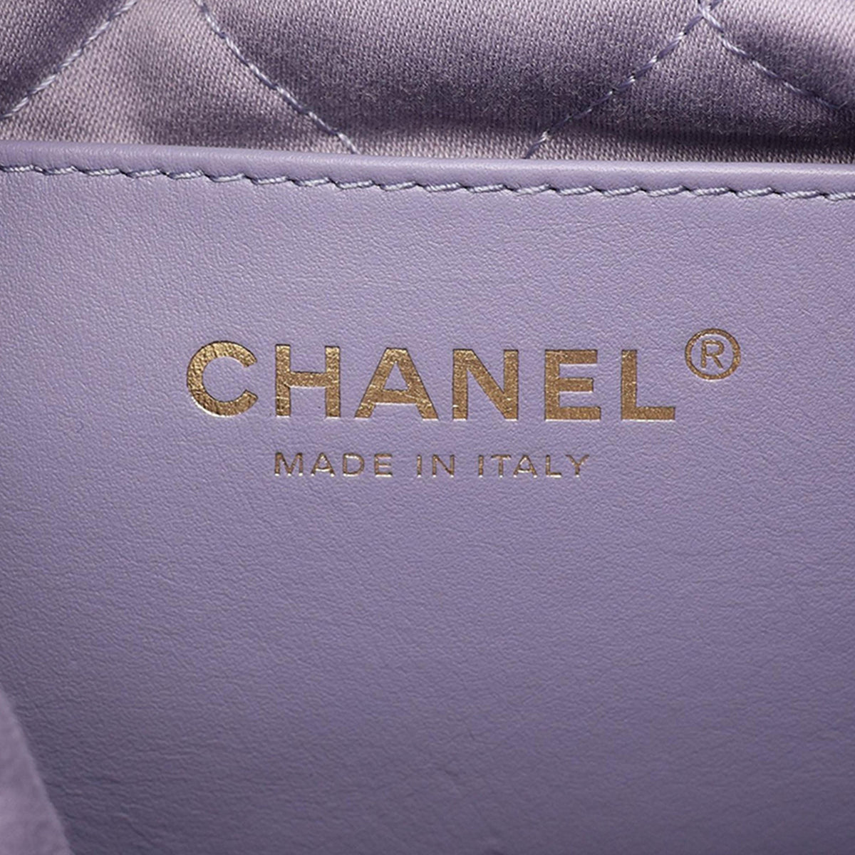 Chanel Mini Caviar 22 Handbag — Purple
