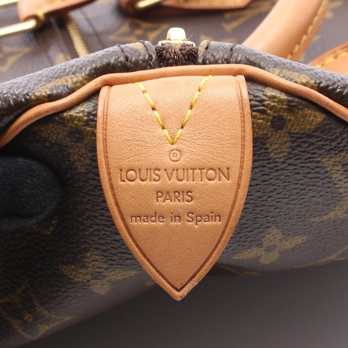 Louis Vuitton Monogram Speedy 30