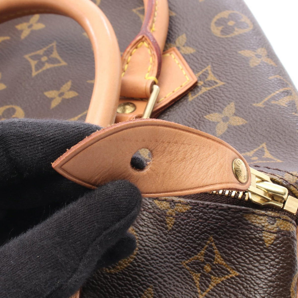 Louis Vuitton Monogram Speedy 30