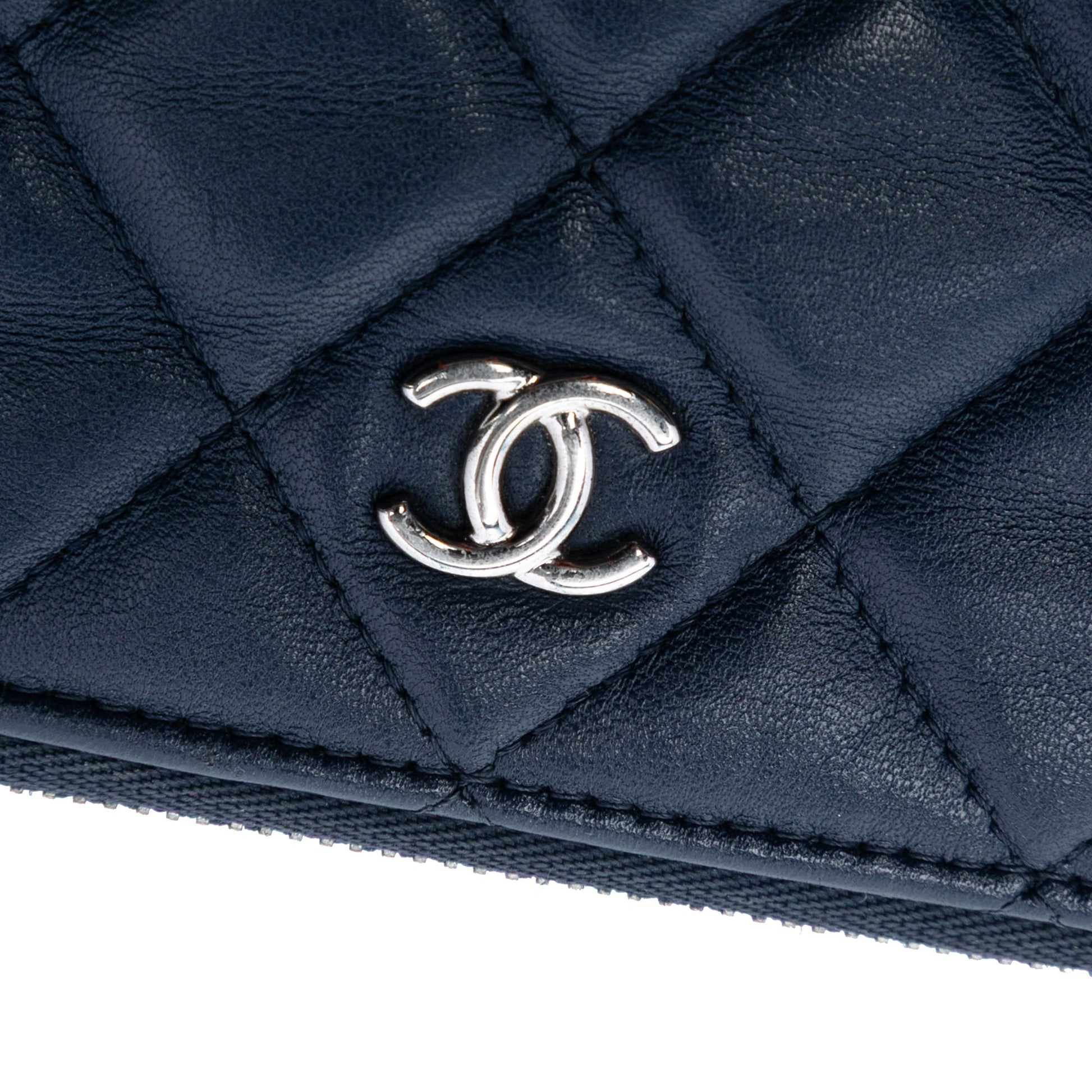 Medium Quilted Lambskin O Case Clutch