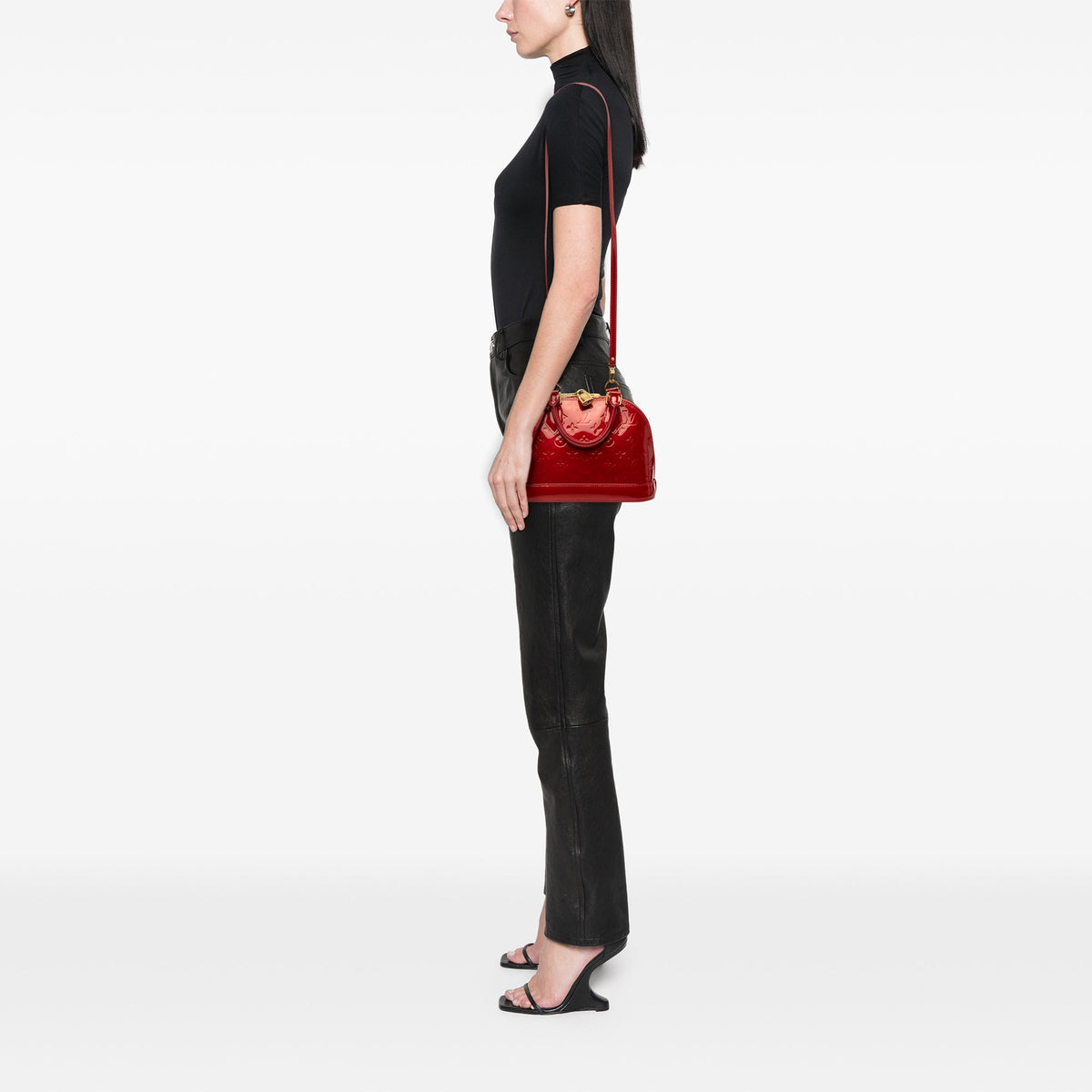 Louis Vuitton Monogram Vernis Alma BB