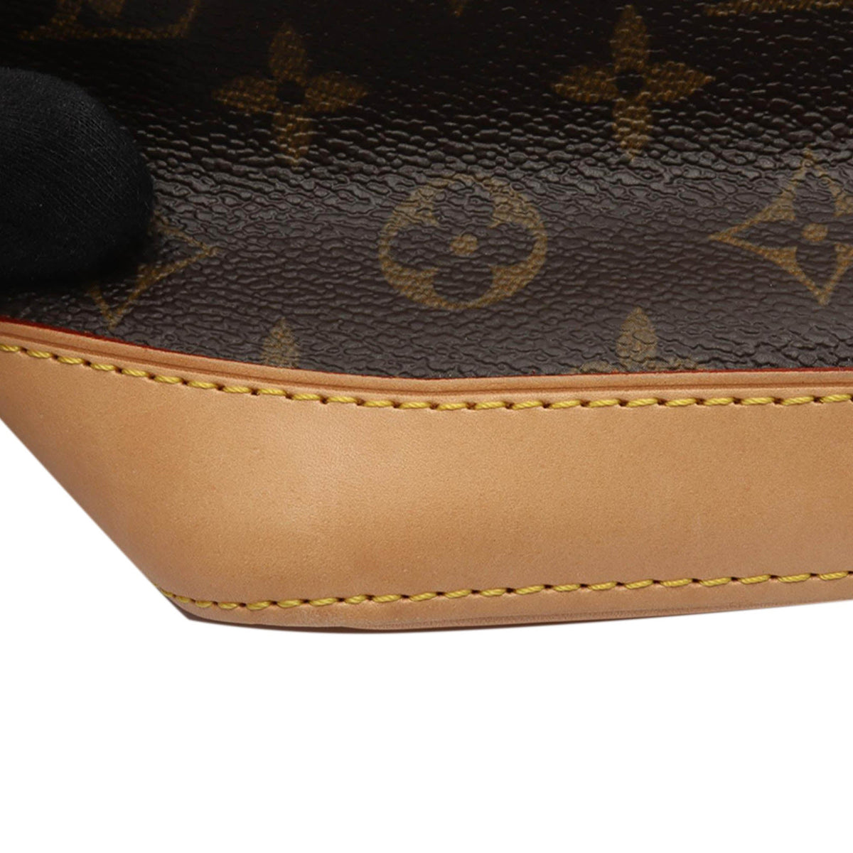 Louis Vuitton Monogram Lockit Vertical