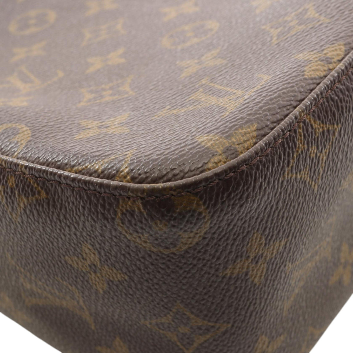 Louis Vuitton Monogram Looping MM
