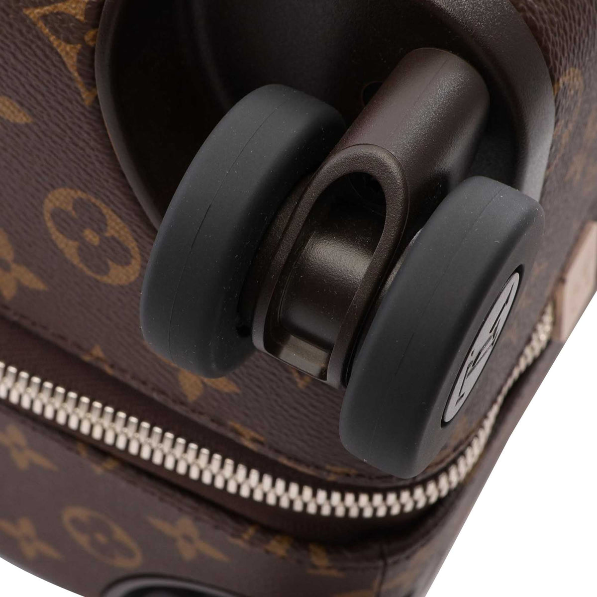 Louis Vuitton Monogram Horizon 55