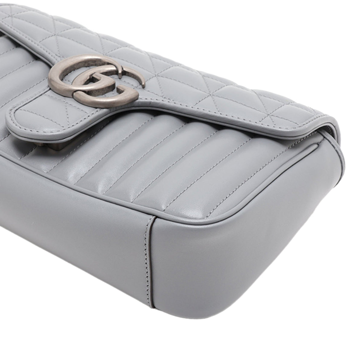 Gucci Medium GG Marmont Matelasse Leather Aria Shoulder Bag — Gray