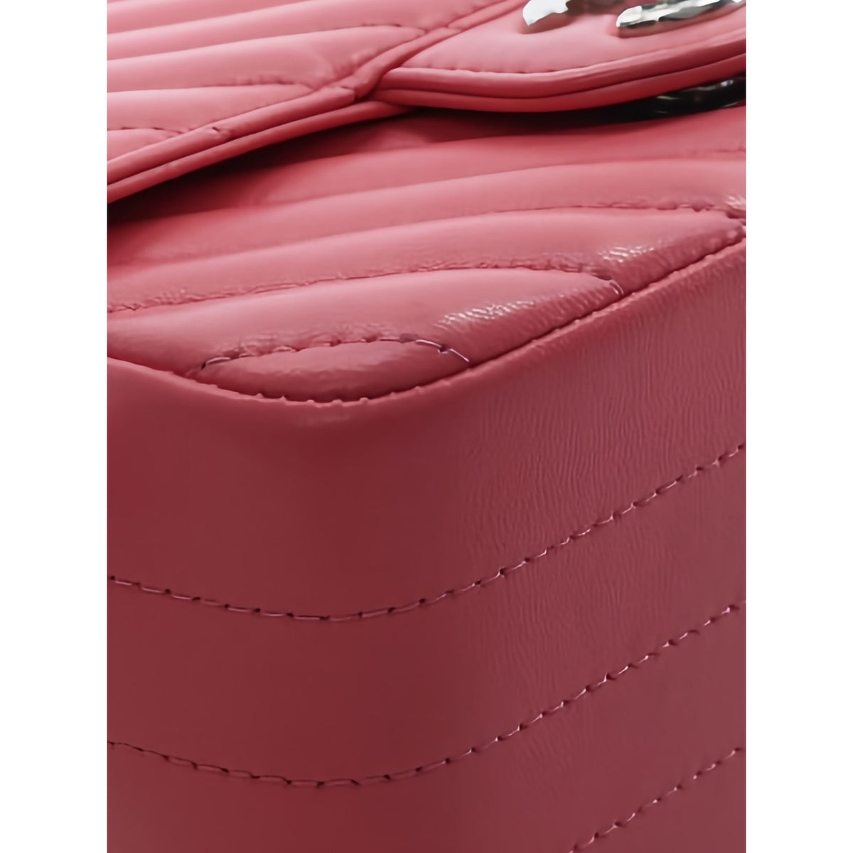 Chanel Mini Square Classic Chevron Lambskin Single Flap — Pink