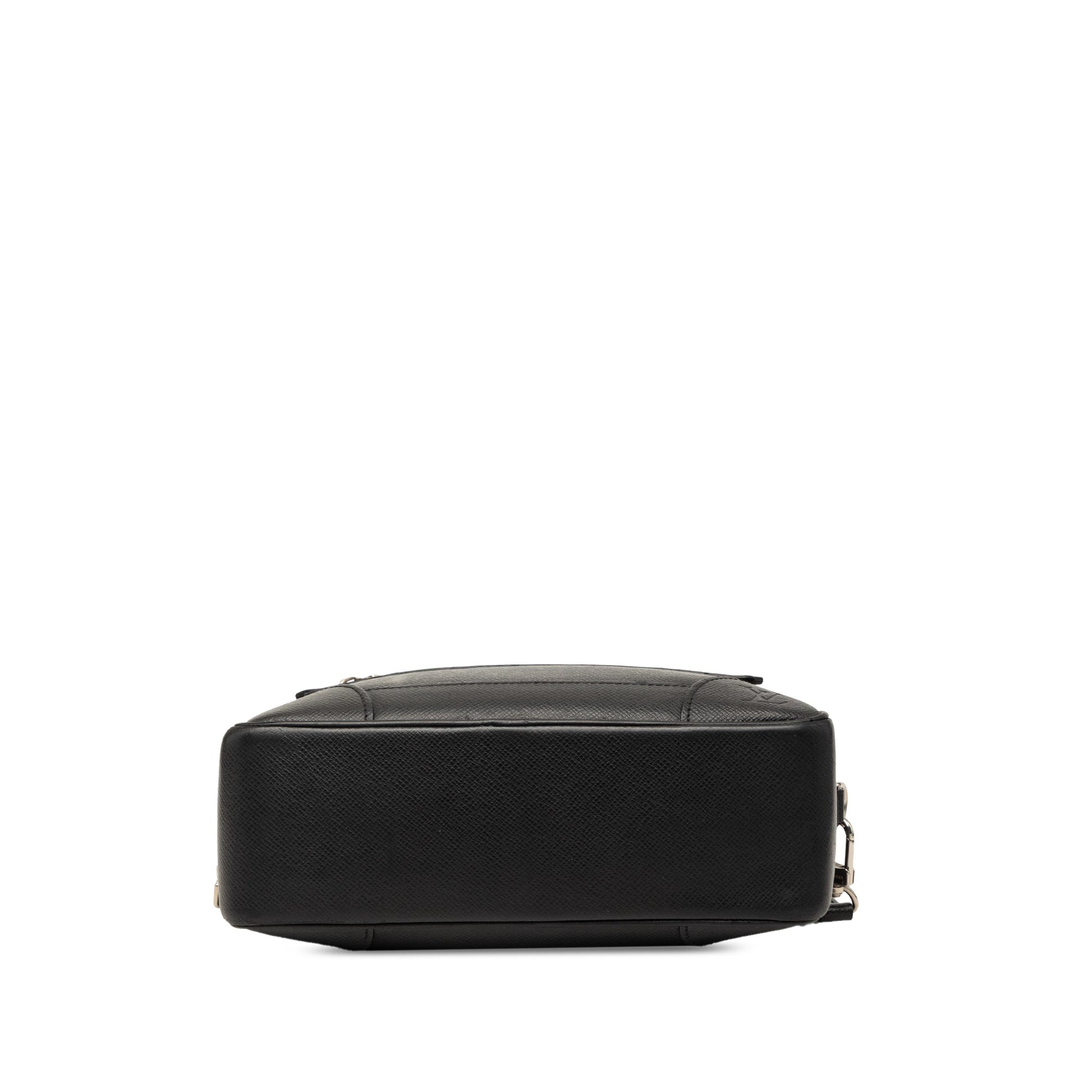 Louis Vuitton Taiga Neo Pavel Clutch