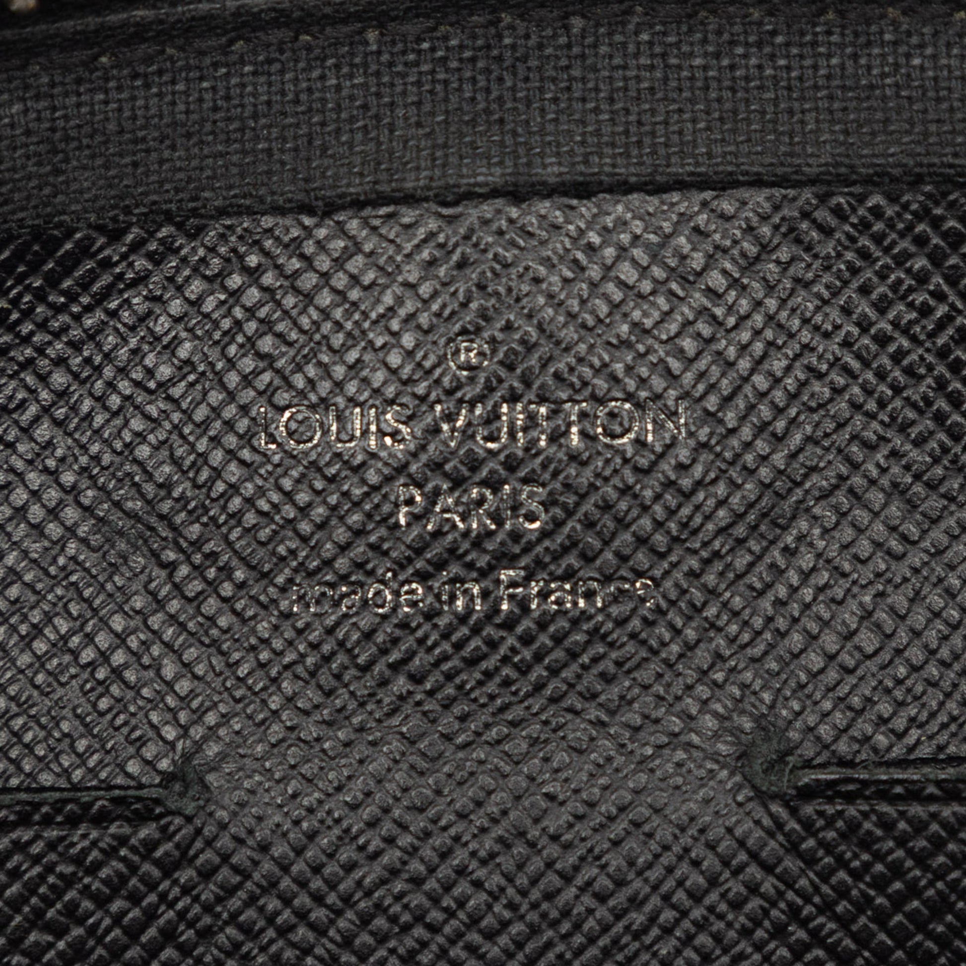 Louis Vuitton Taiga Neo Pavel Clutch