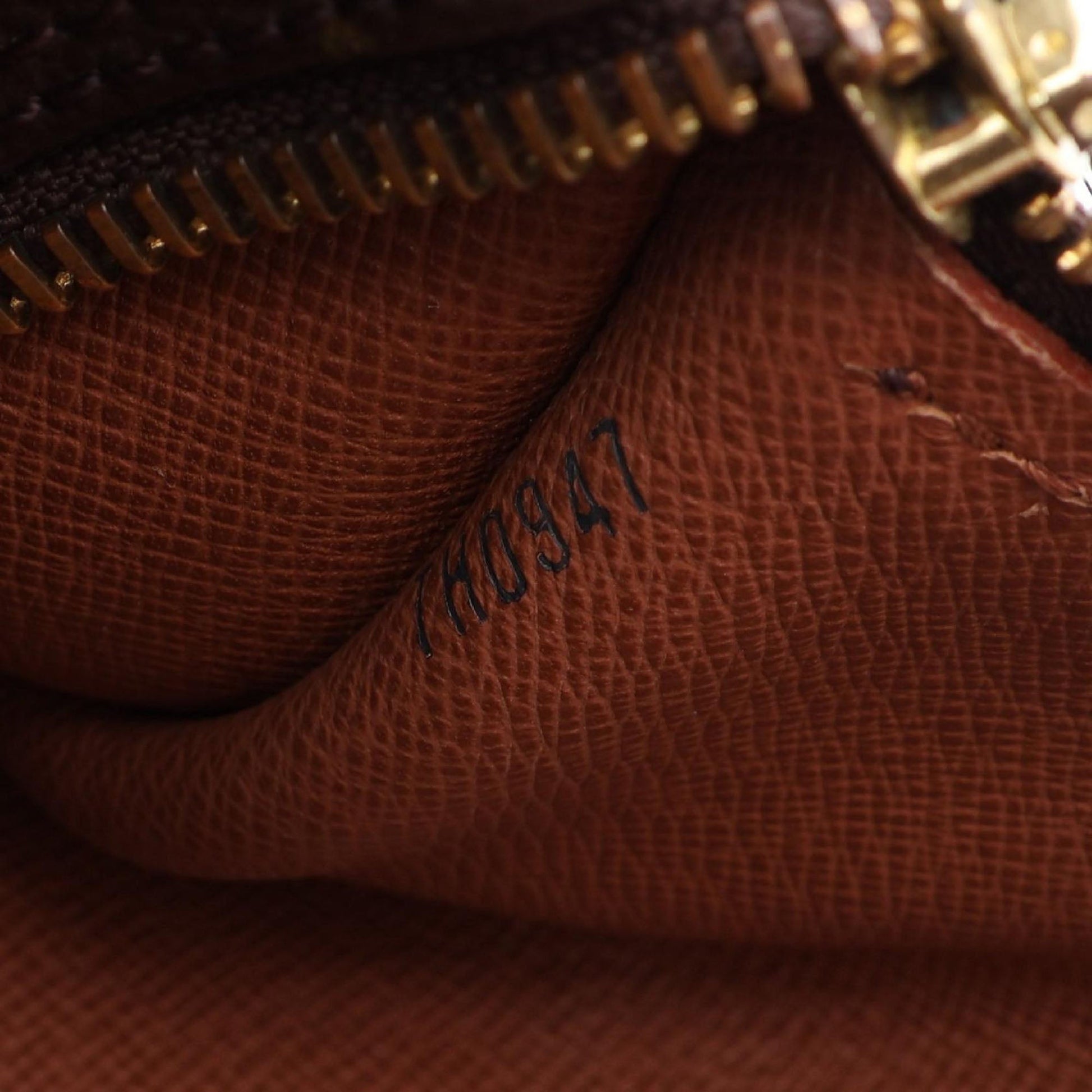 Louis Vuitton Monogram Papillon 30
