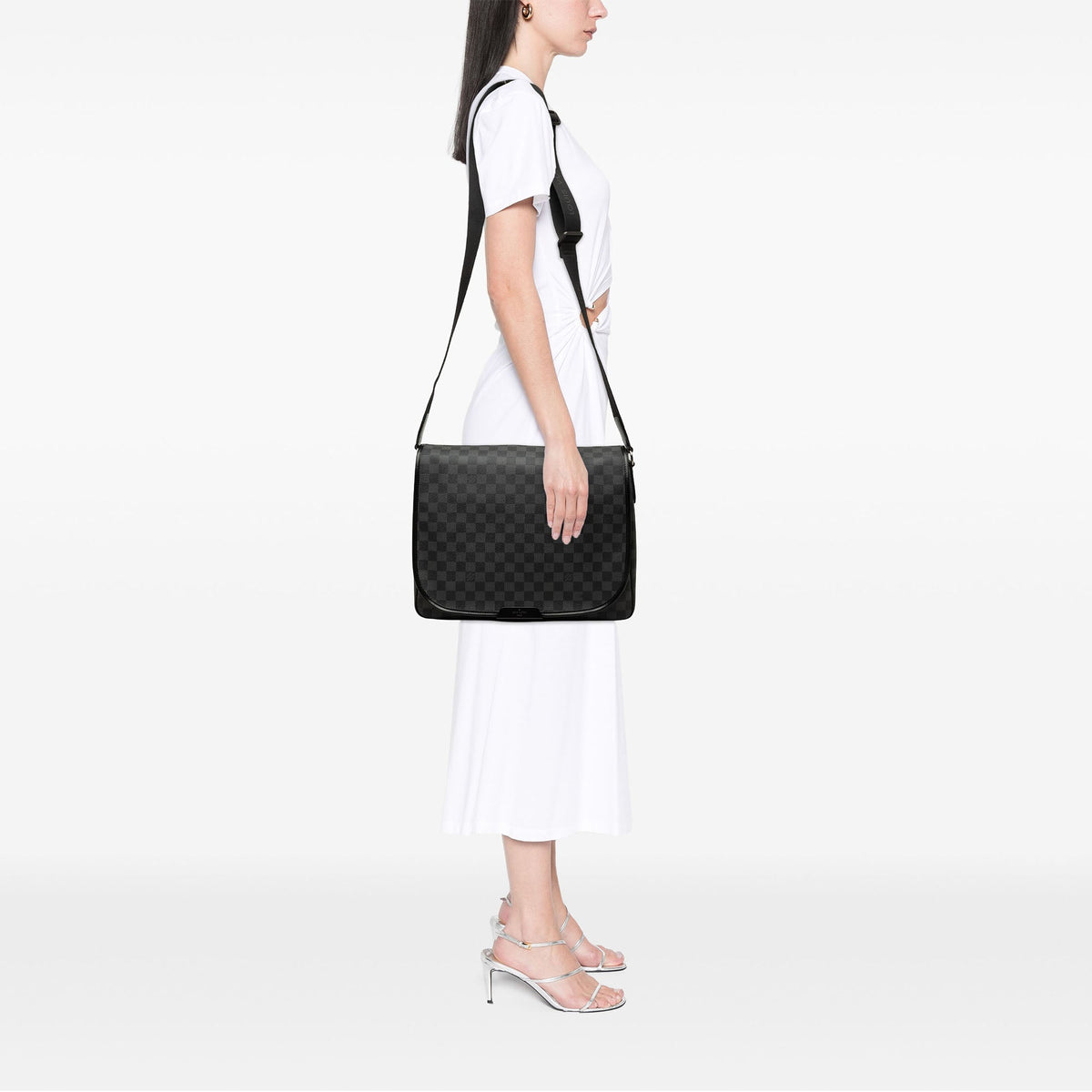 Louis Vuitton Damier Graphite Daniel GM — Black