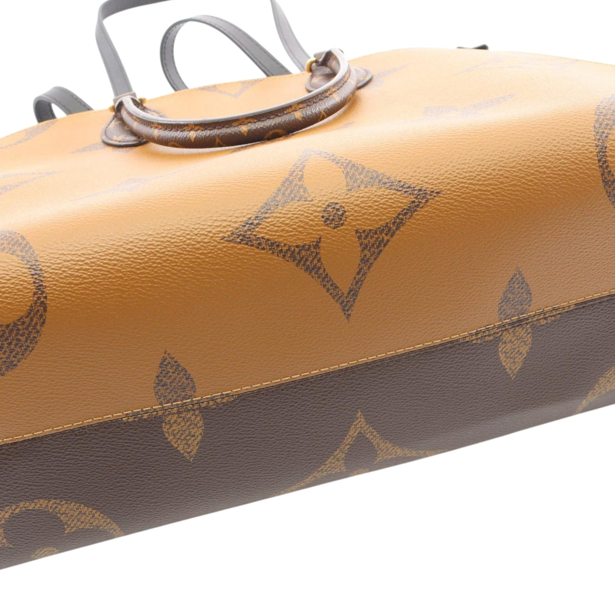 Louis Vuitton Monogram Reverse Giant OnTheGo MM