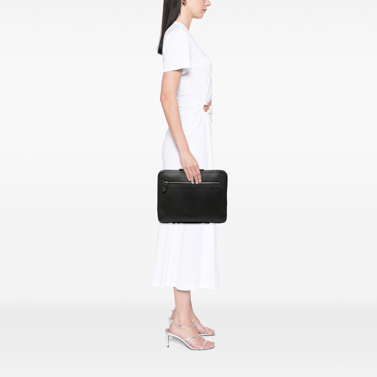 Louis Vuitton Taiga Vladimir Portfolio