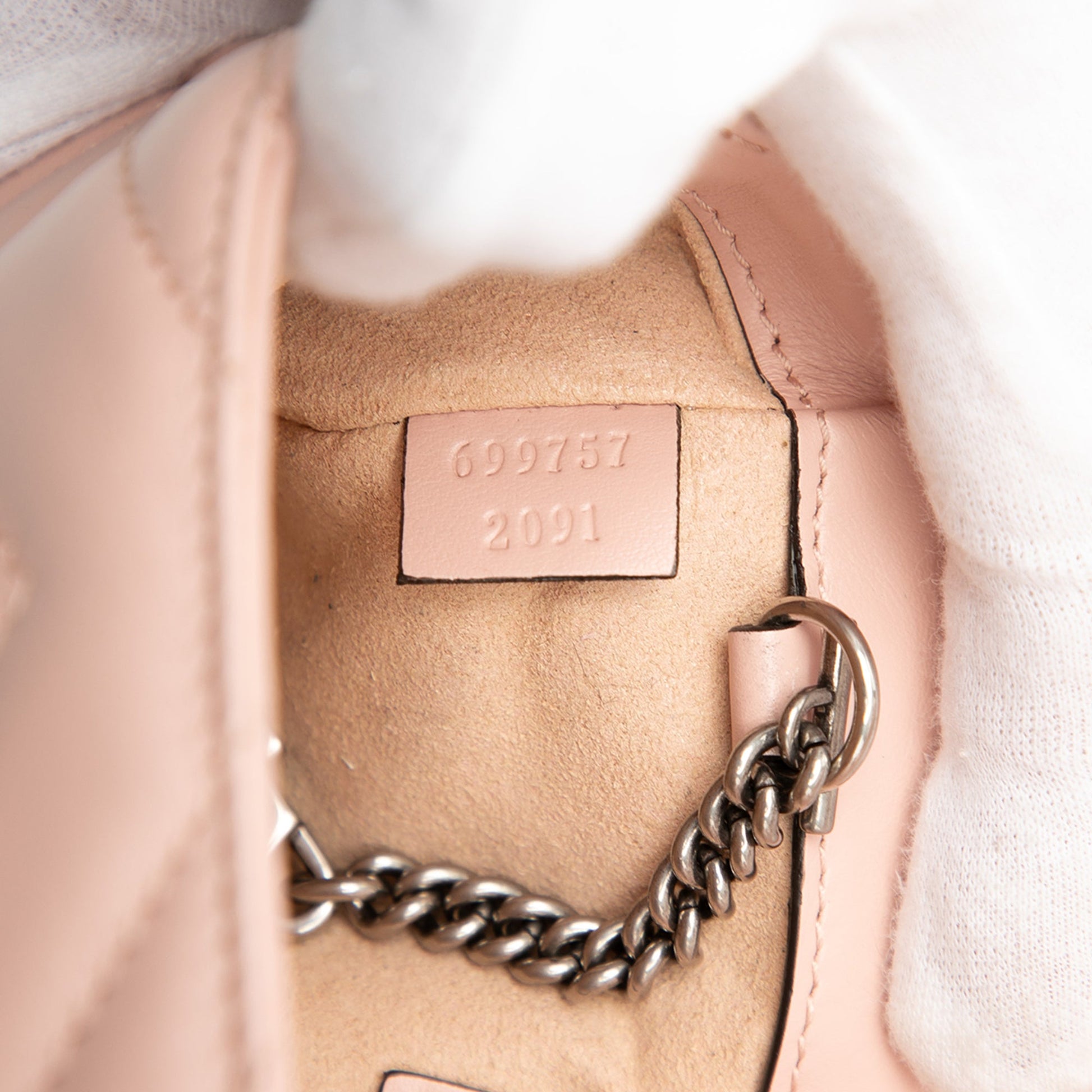 Gucci GG Marmont Matelasse Leather Monochrome Chain Belt Bag