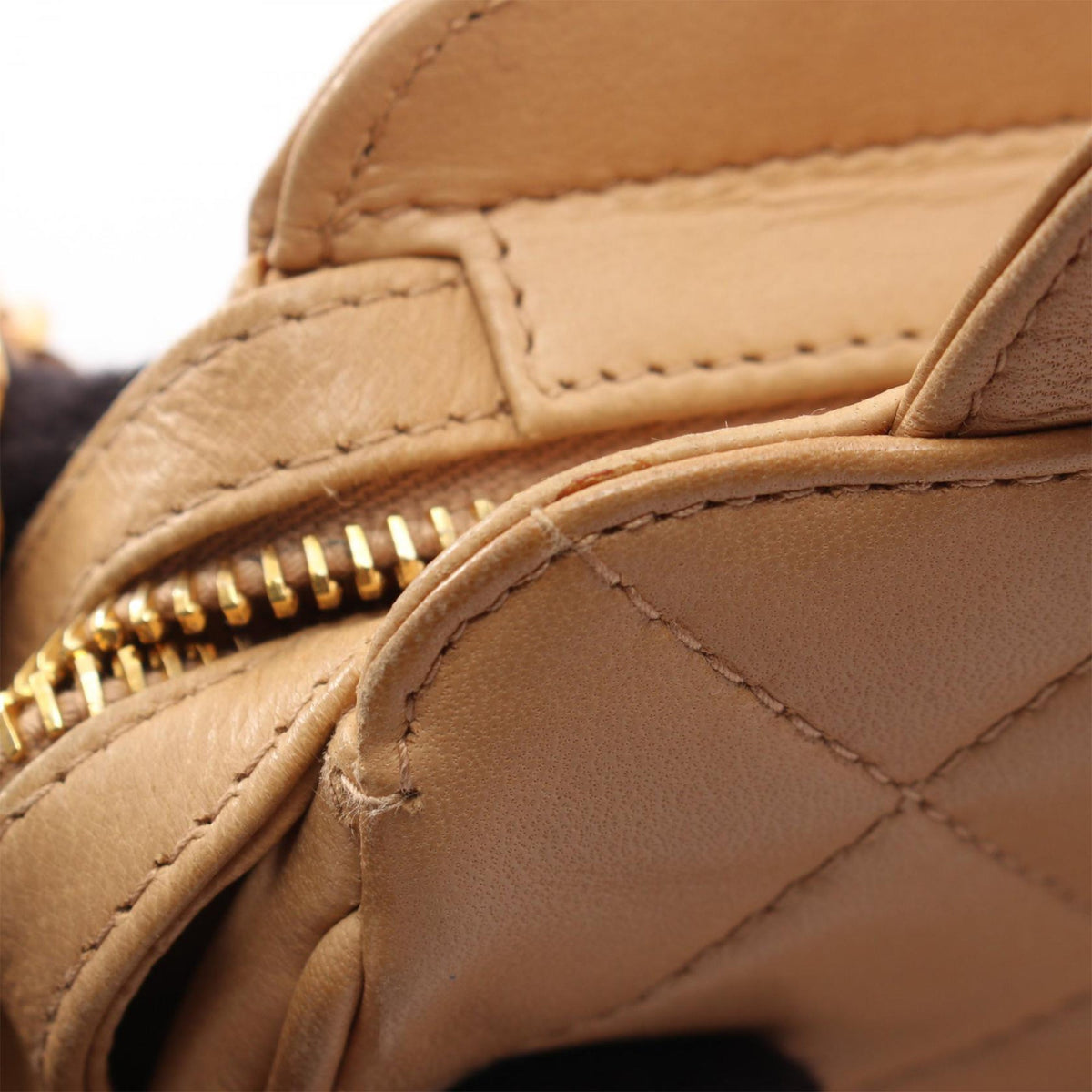 Chanel CC Quilted Lambskin Handbag — Beige