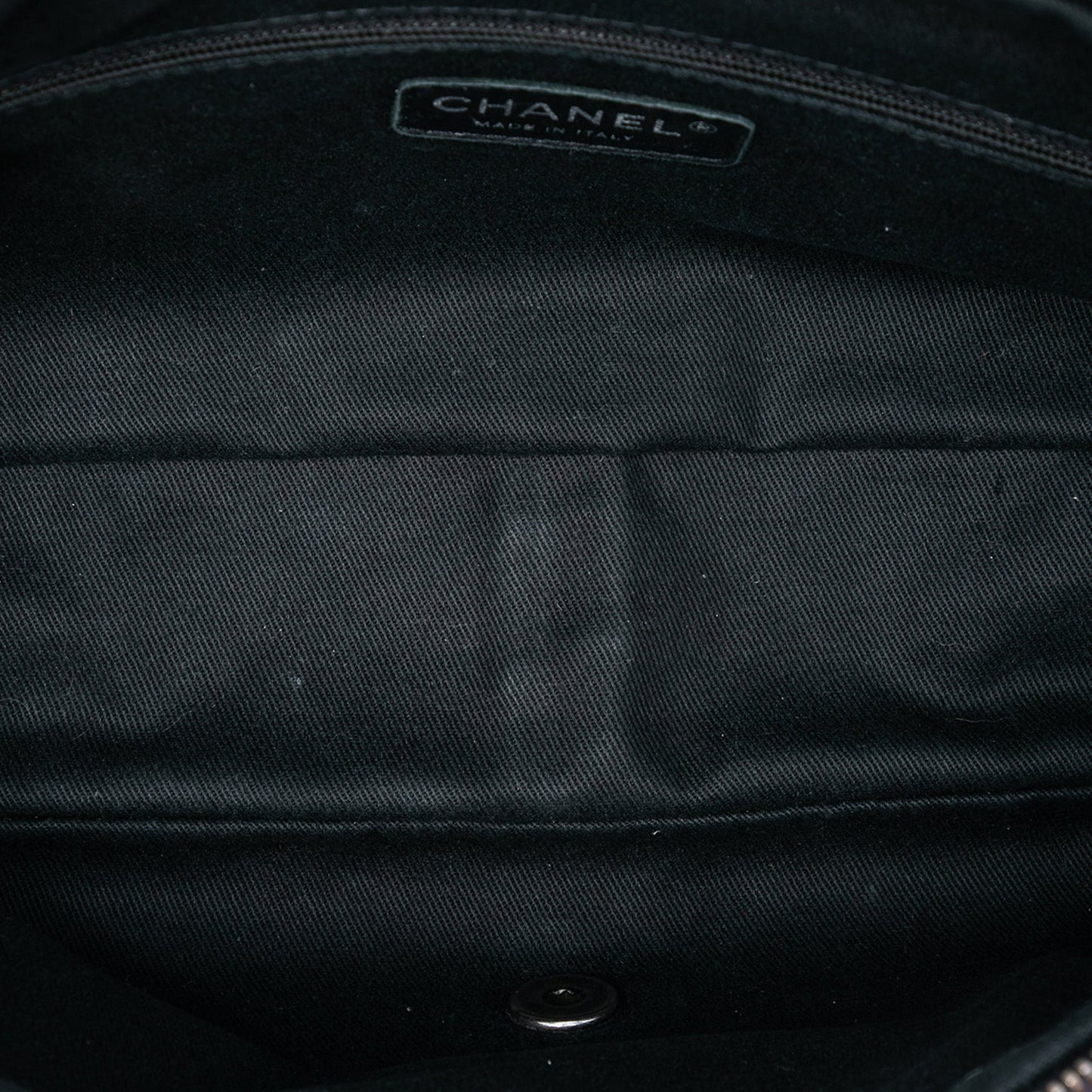 Jumbo Quilted Iridescent Caviar Easy Flap